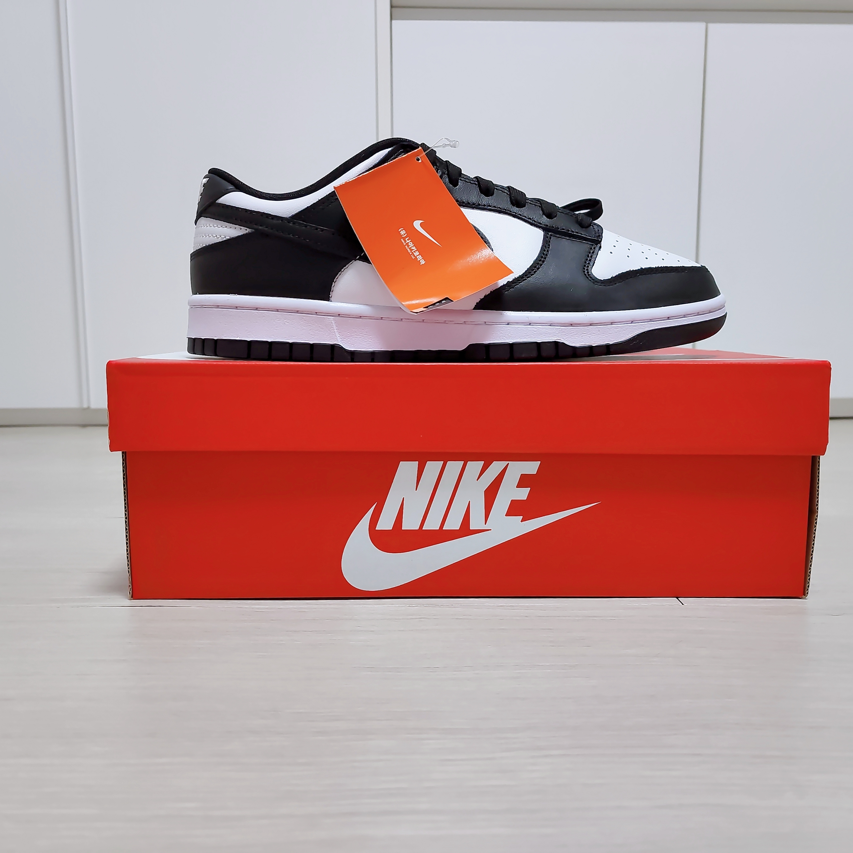 Nike Dunk Low Retro Black 착용 스타일