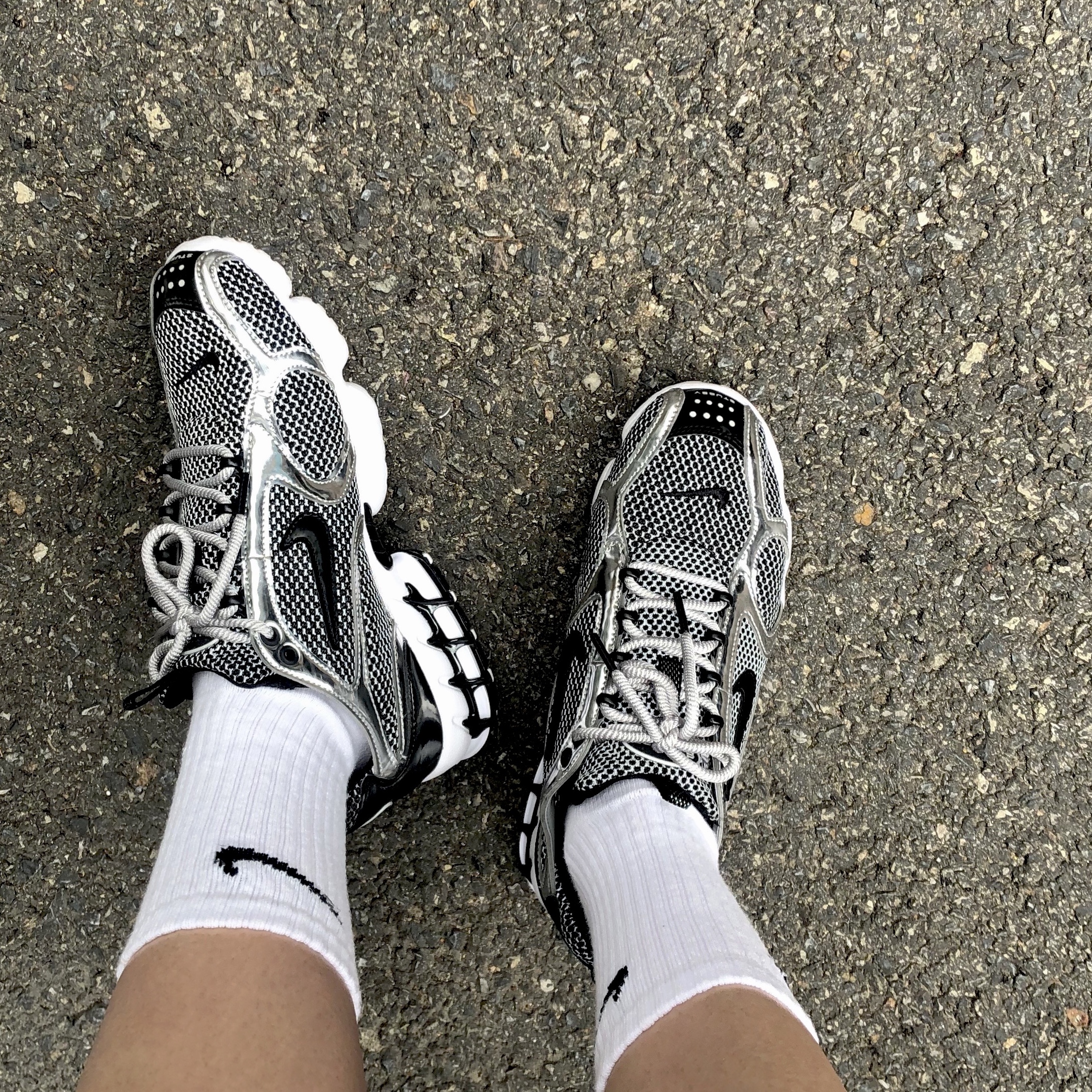 Nike x Stussy Air Zoom Spiridon Cage 2 Pure Platinum, Nike x Stussy NRG BR LS Knit Top 착용 스타일 - 3