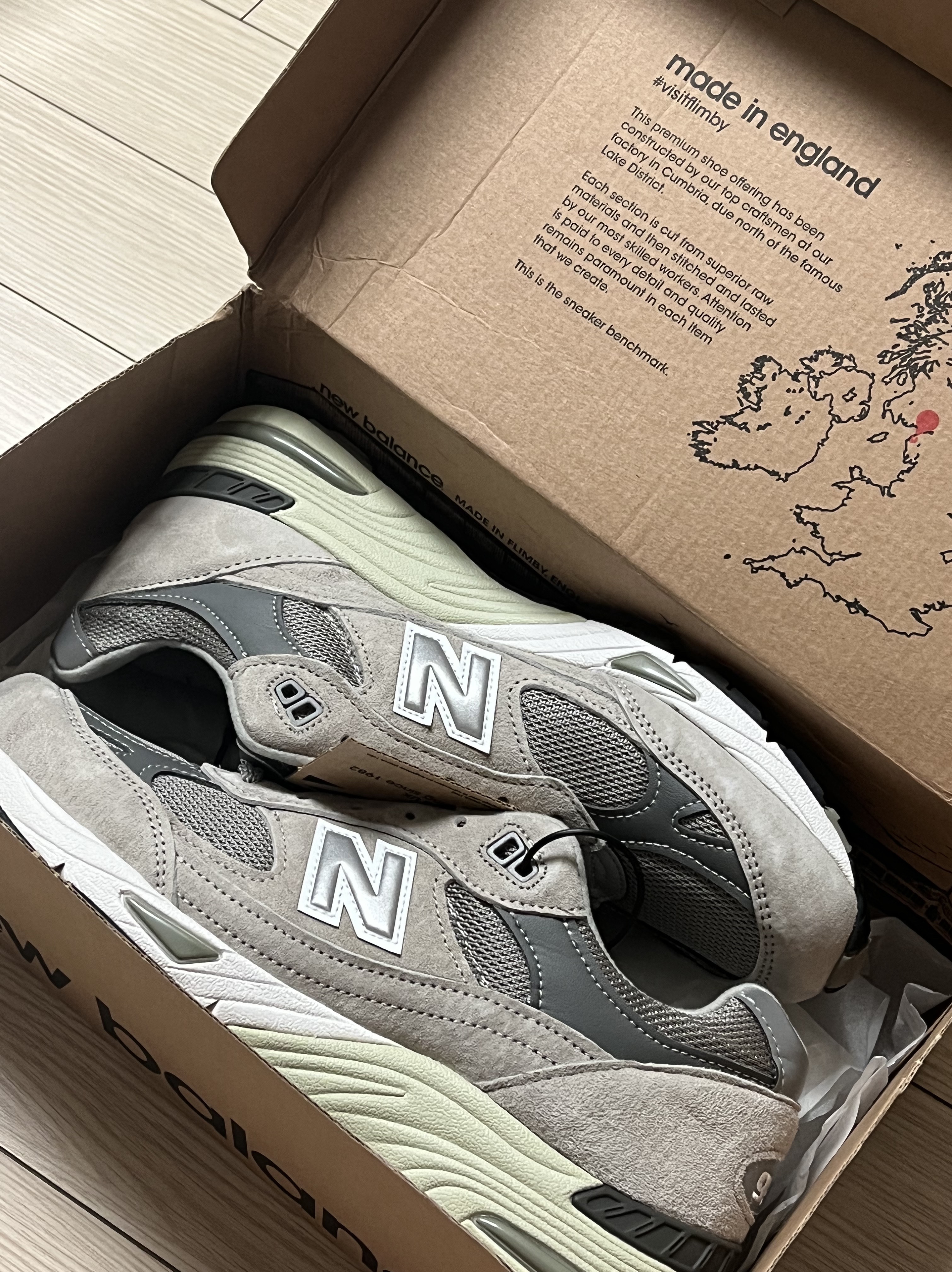 New Balance 991 Made in UK Grey 착용 스타일
