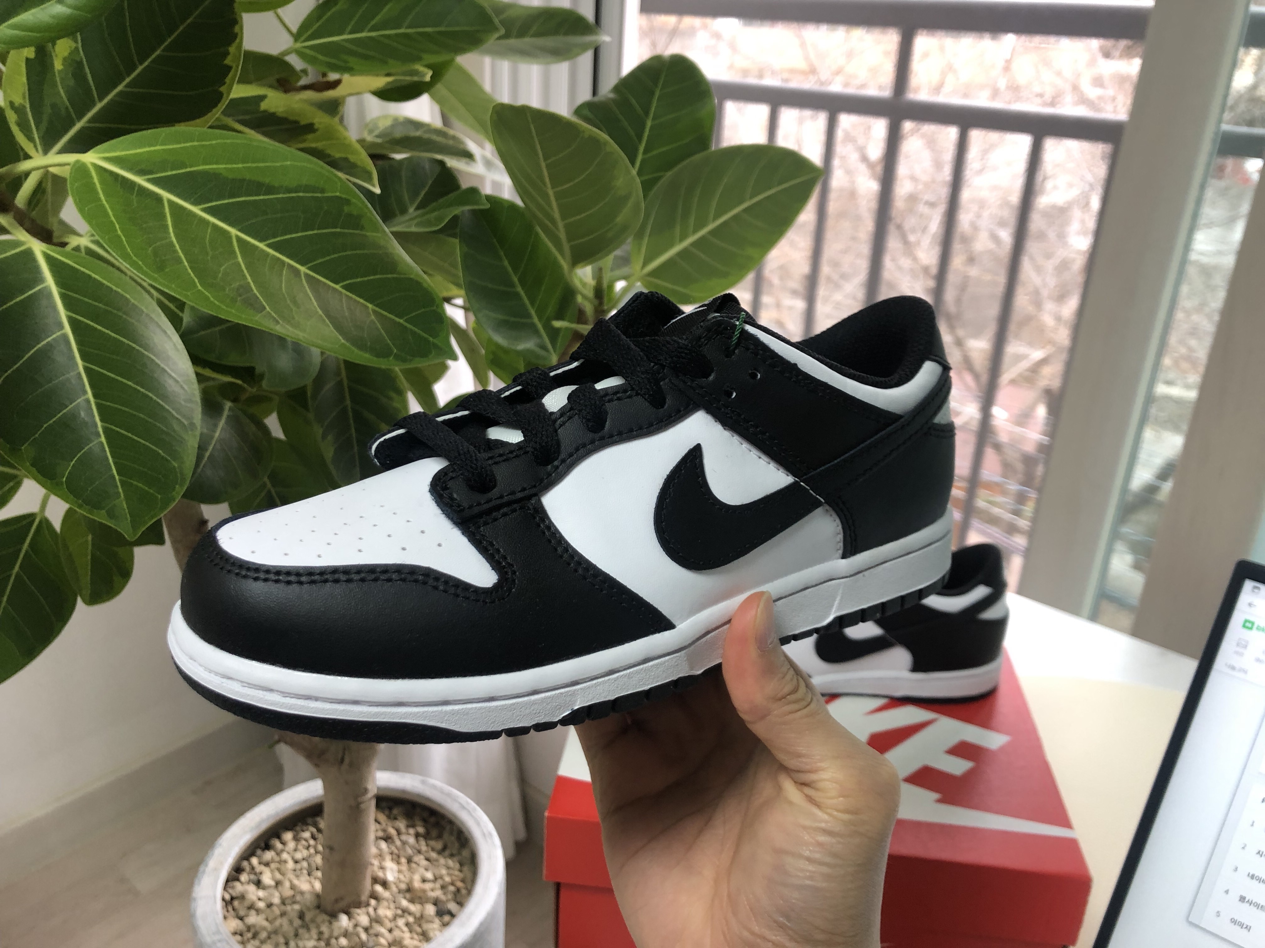 (PS) Nike Dunk Low Black 착용 스타일