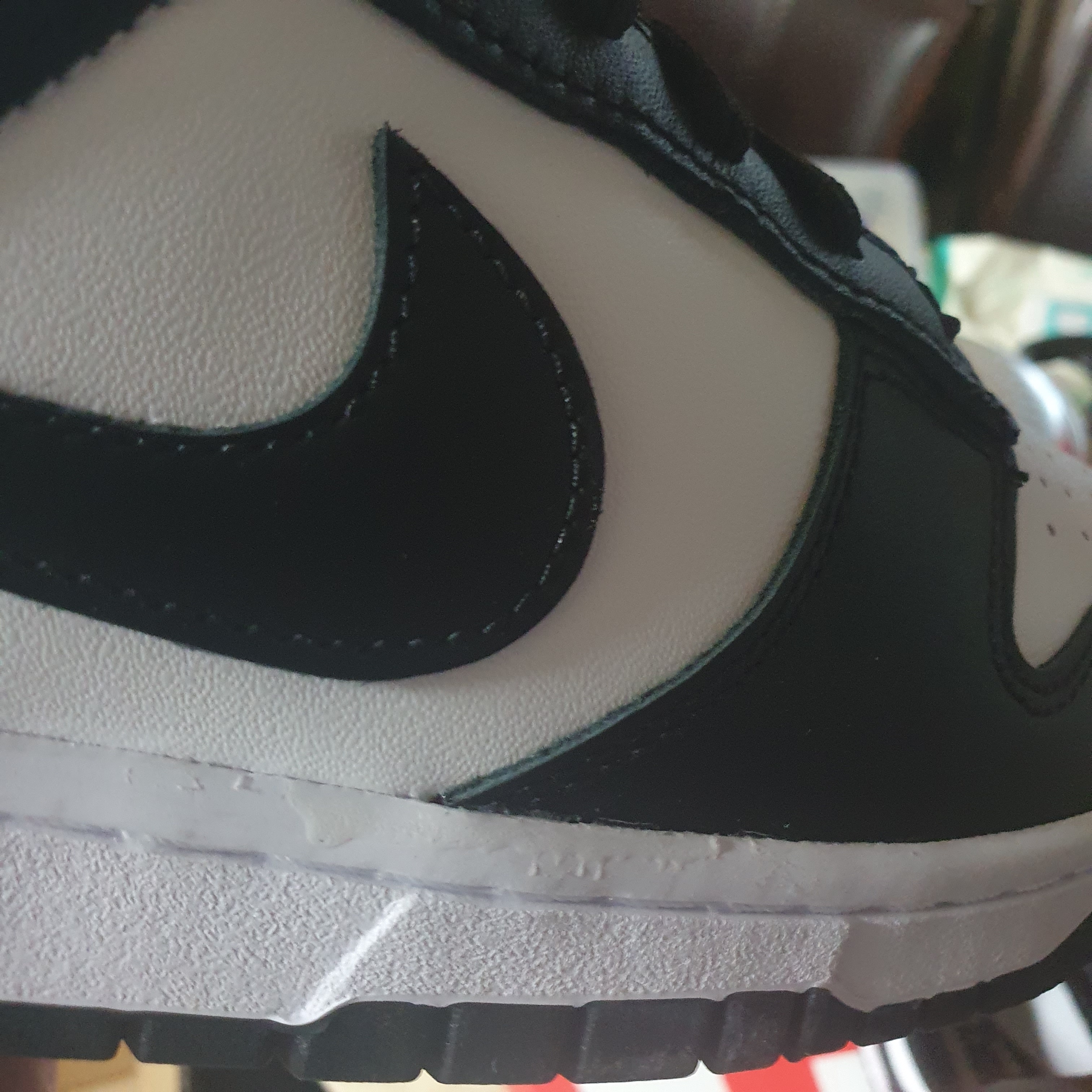 Nike Dunk Low Retro Black 착용 스타일