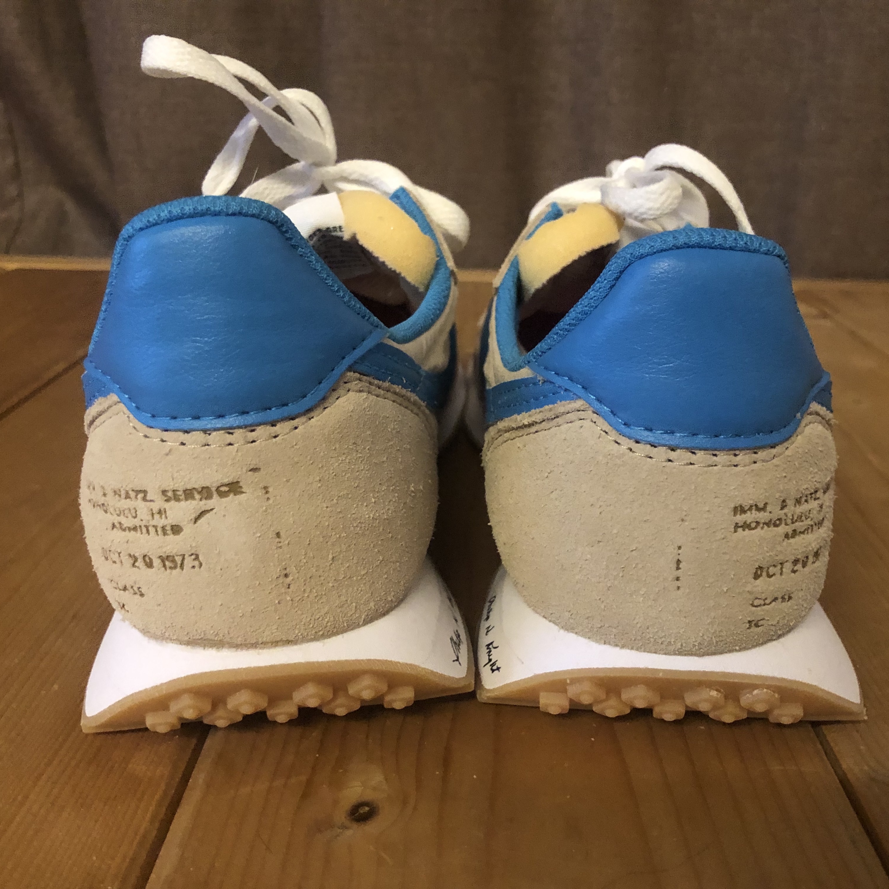 Nike Waffle Trainer 2 Pearl White Laser Blue 착용 스타일 - 2