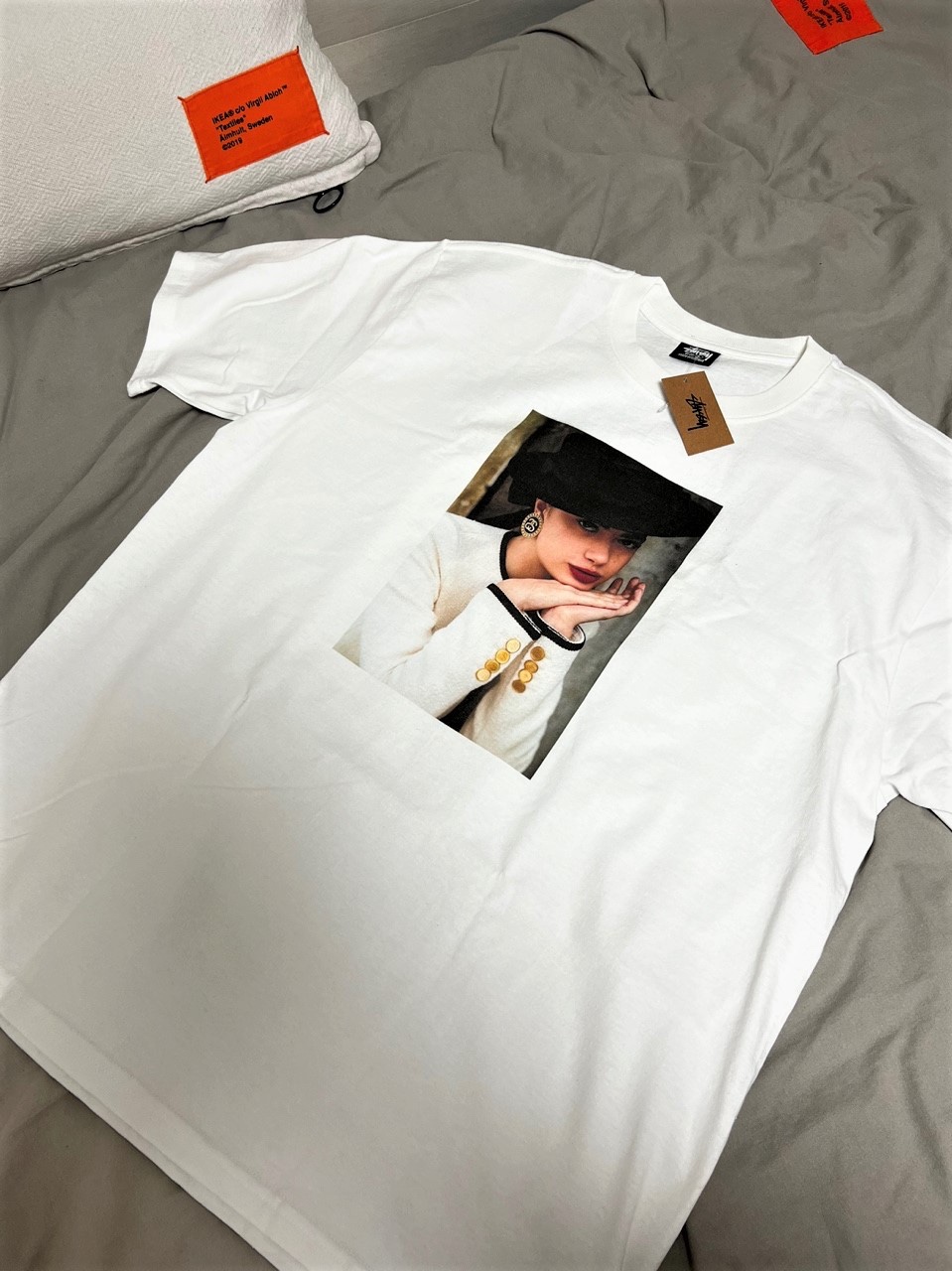 Stussy Boutique T-Shirt White 착용 스타일 - 1