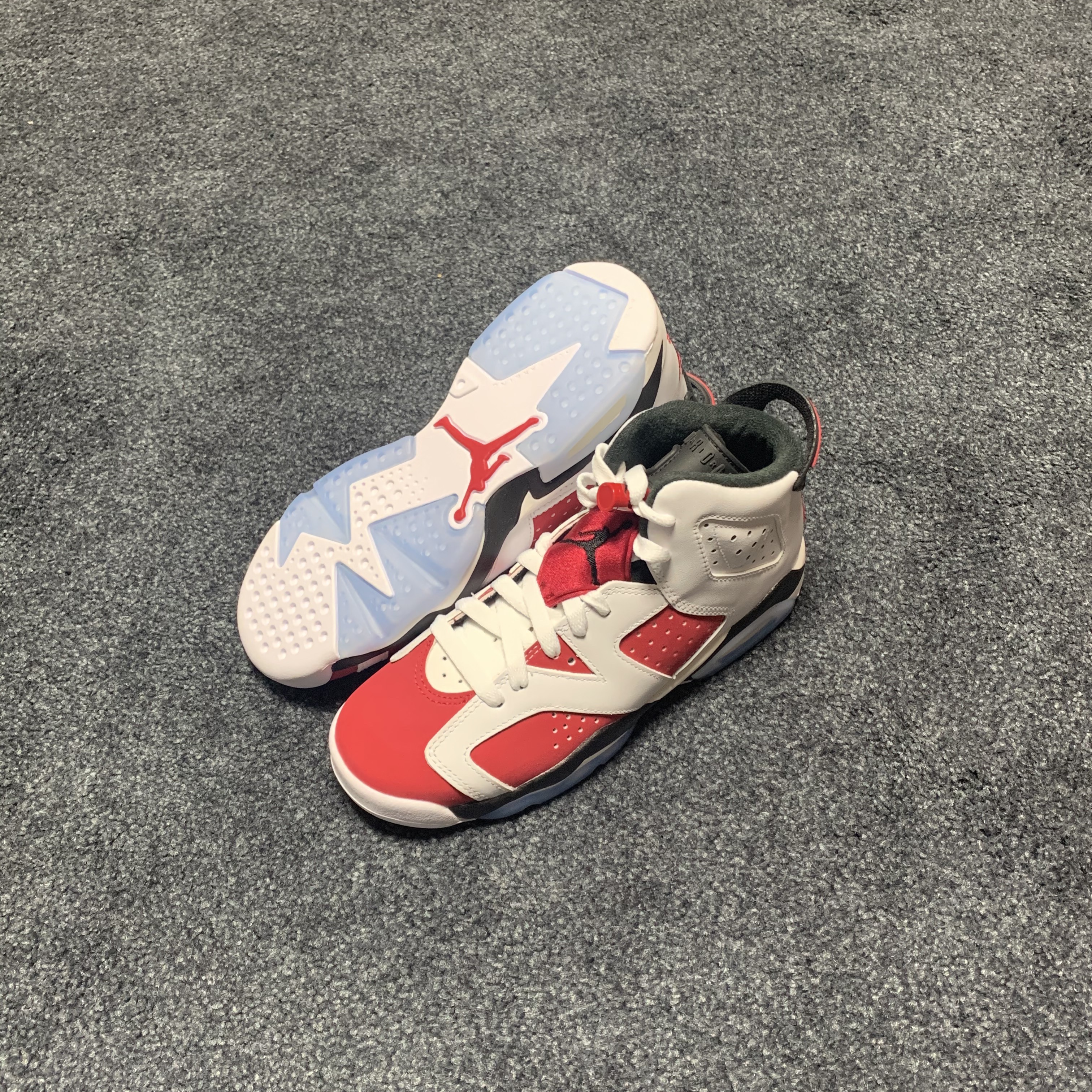 (GS) Jordan 6 Retro Carmine 2021 착용 스타일 - 2