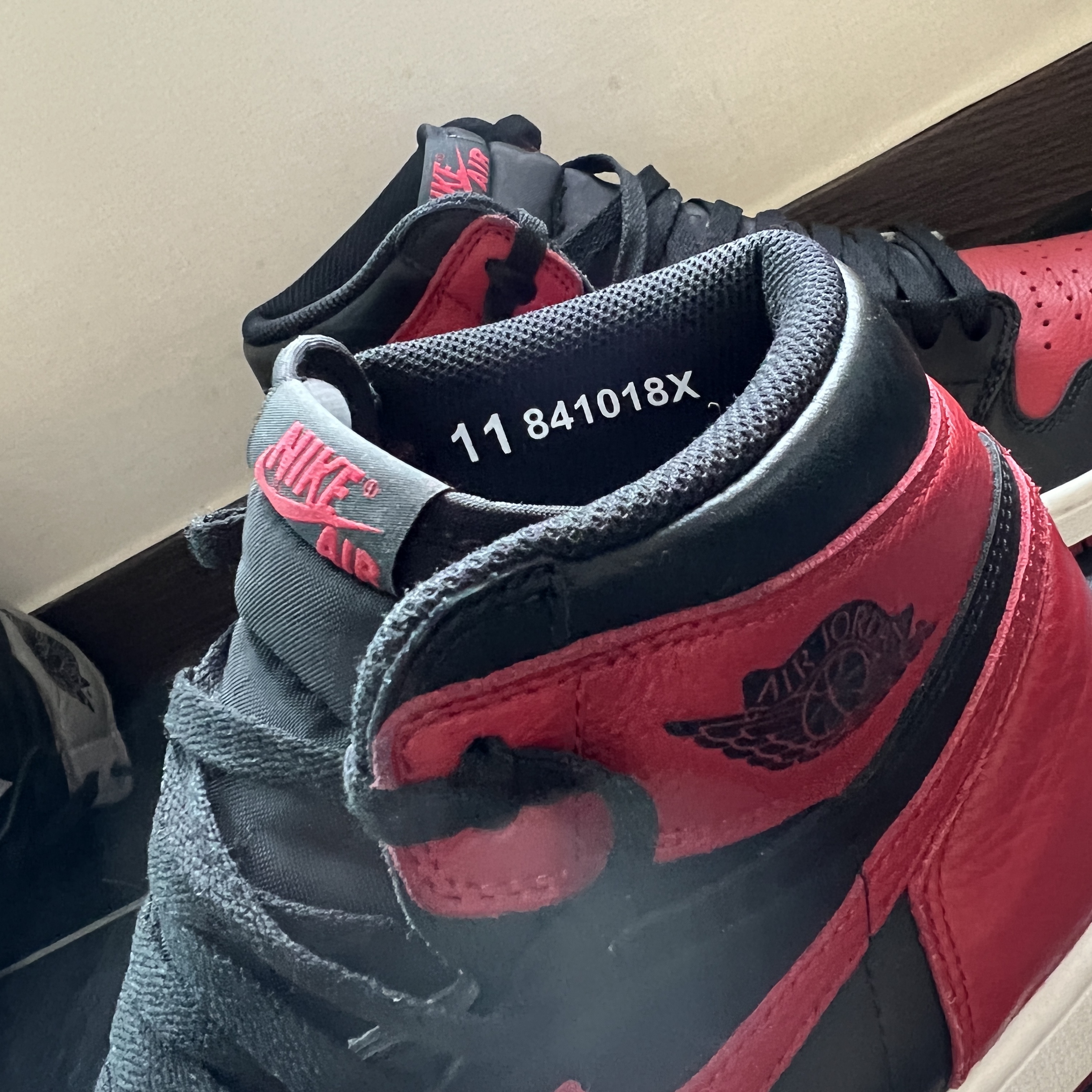 Jordan 1 Retro High OG Shadow 2018, Jordan 1 Retro High OG Bred Banned 2016 착용 스타일 - 5