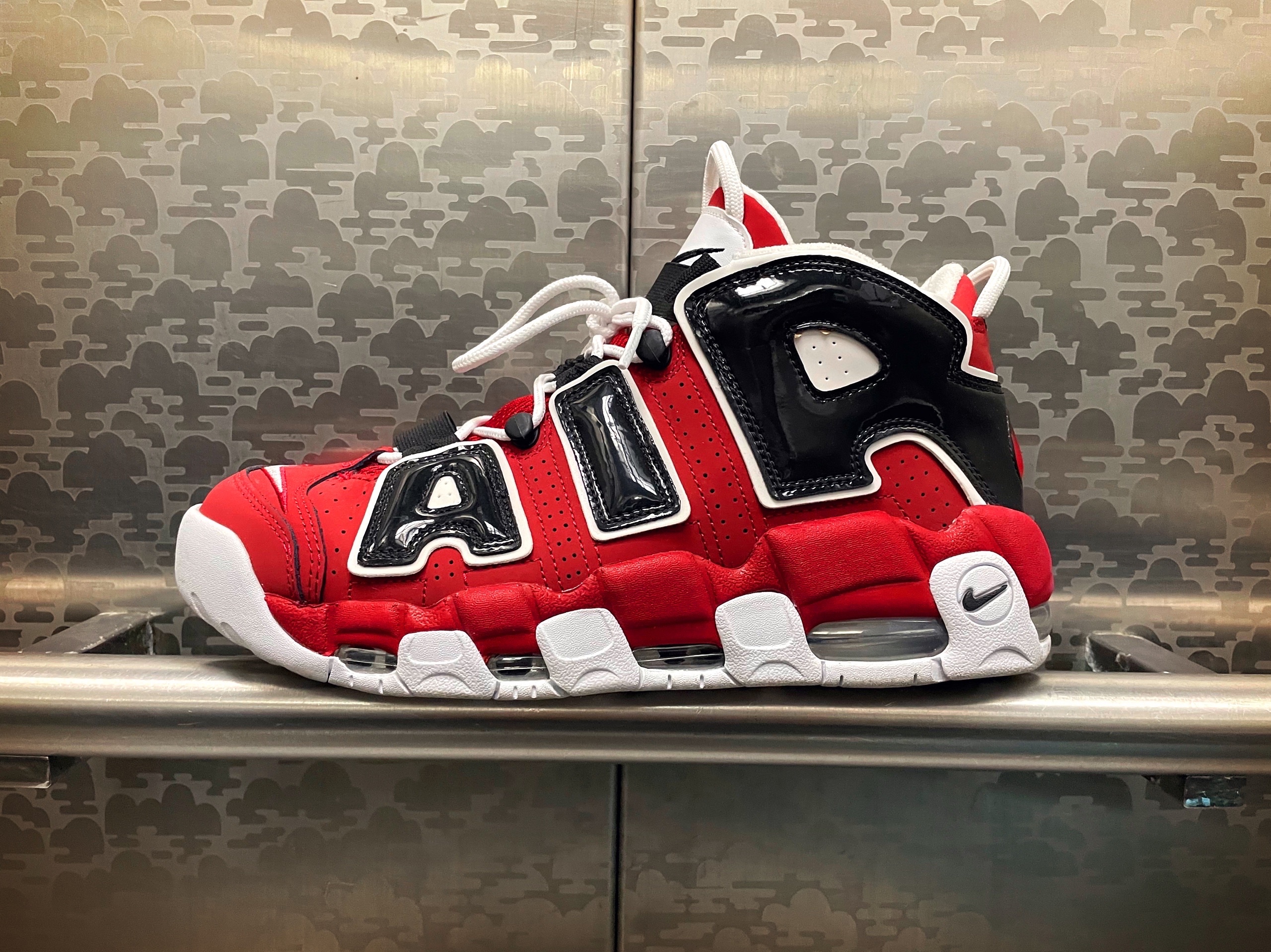 Nike Air More Uptempo 96 Bulls 2021 착용 스타일