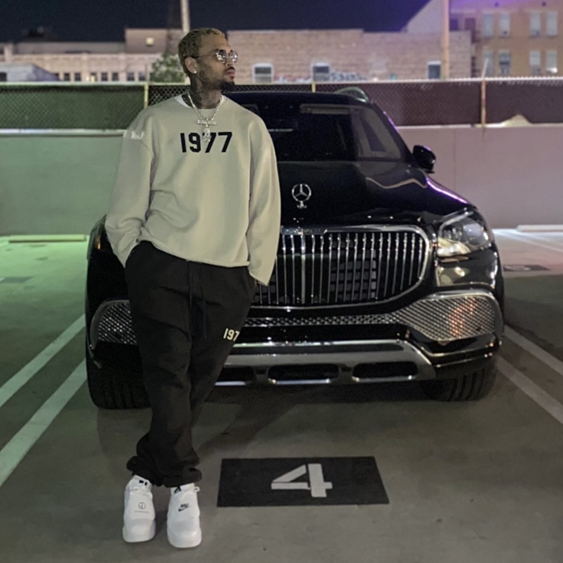Nike x Peaceminusone Kwondo1 White, Essentials 1977 Sweatpants Iron - 22SS 착용 스타일 - 2