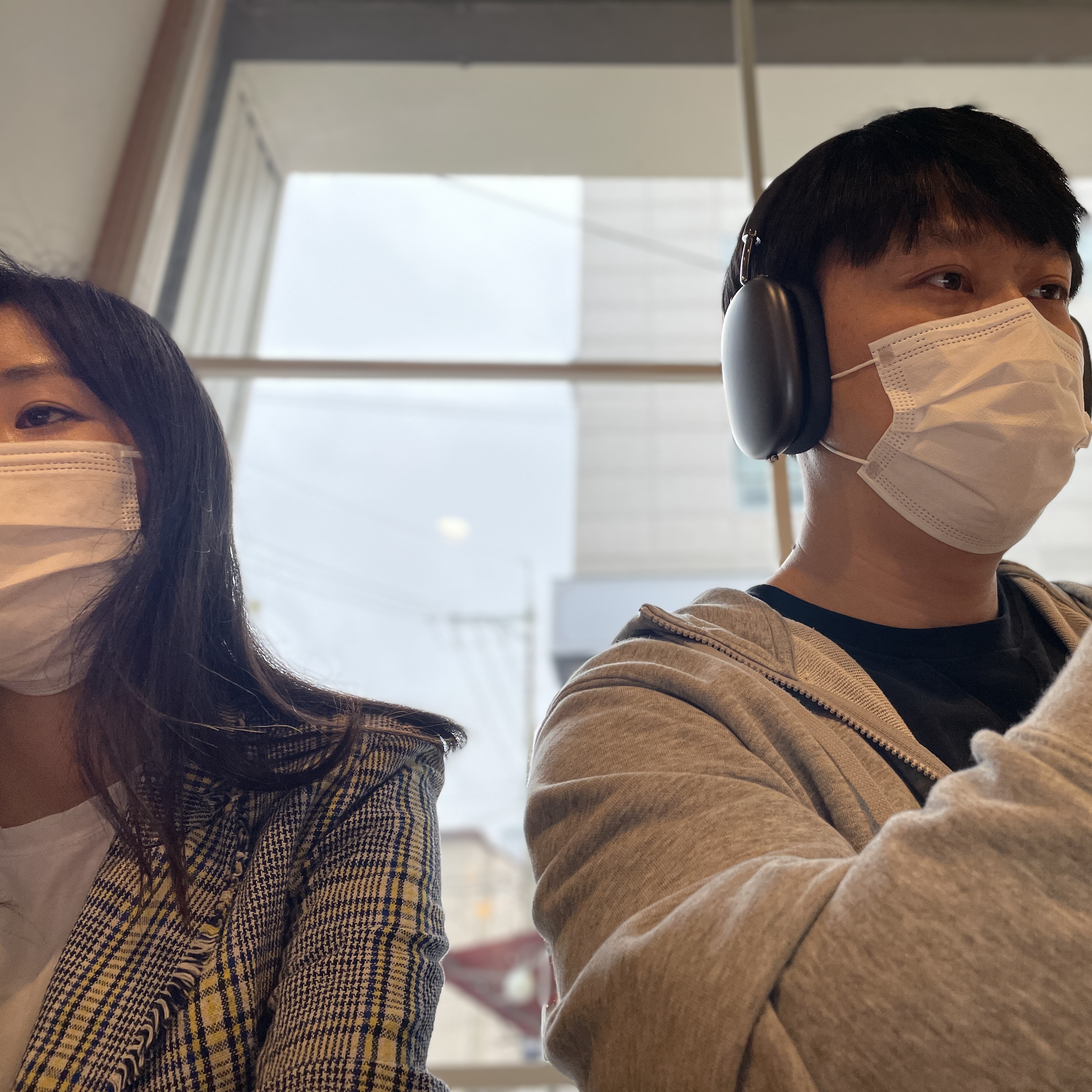 Apple AirPods Max Lightning Space Gray (Korean Ver.) 착용 스타일