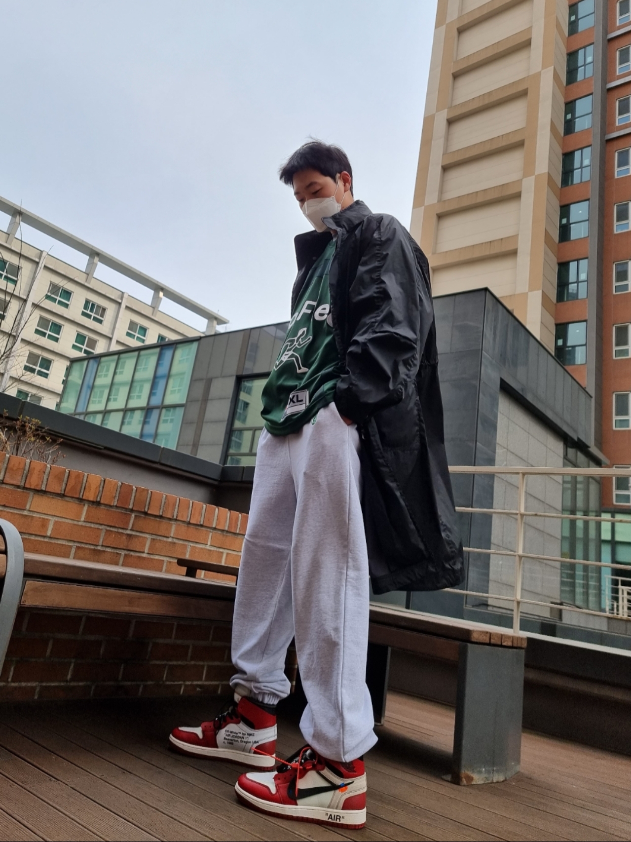Nike x Cactus Plant Flea Market S/S Jersey Green - Asia, Jordan 1 x Off-White Retro High Chicago The Ten 착용 스타일 - 1