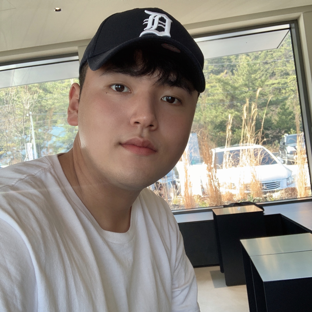 KREAM 프로필 이미지
