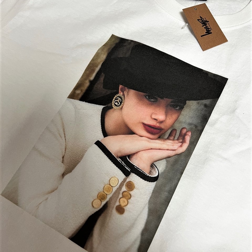Stussy Boutique T-Shirt White 착용 스타일 - 1