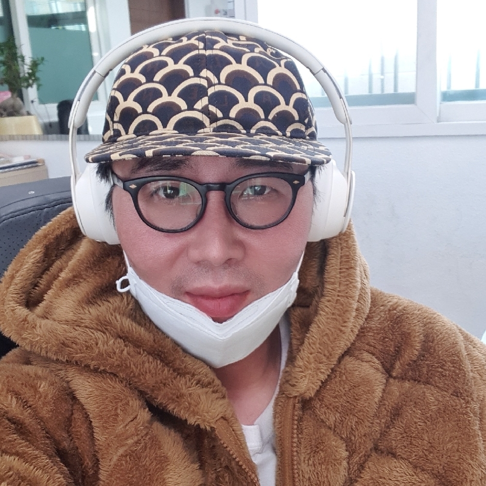 KREAM 프로필 이미지