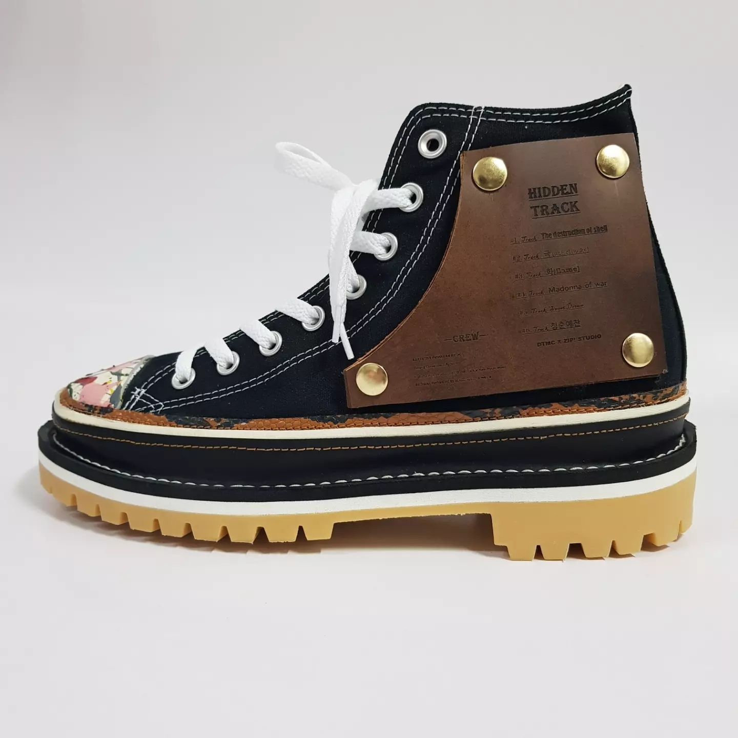 Converse Chuck Taylor All Star Hi Black 착용 스타일 - 2