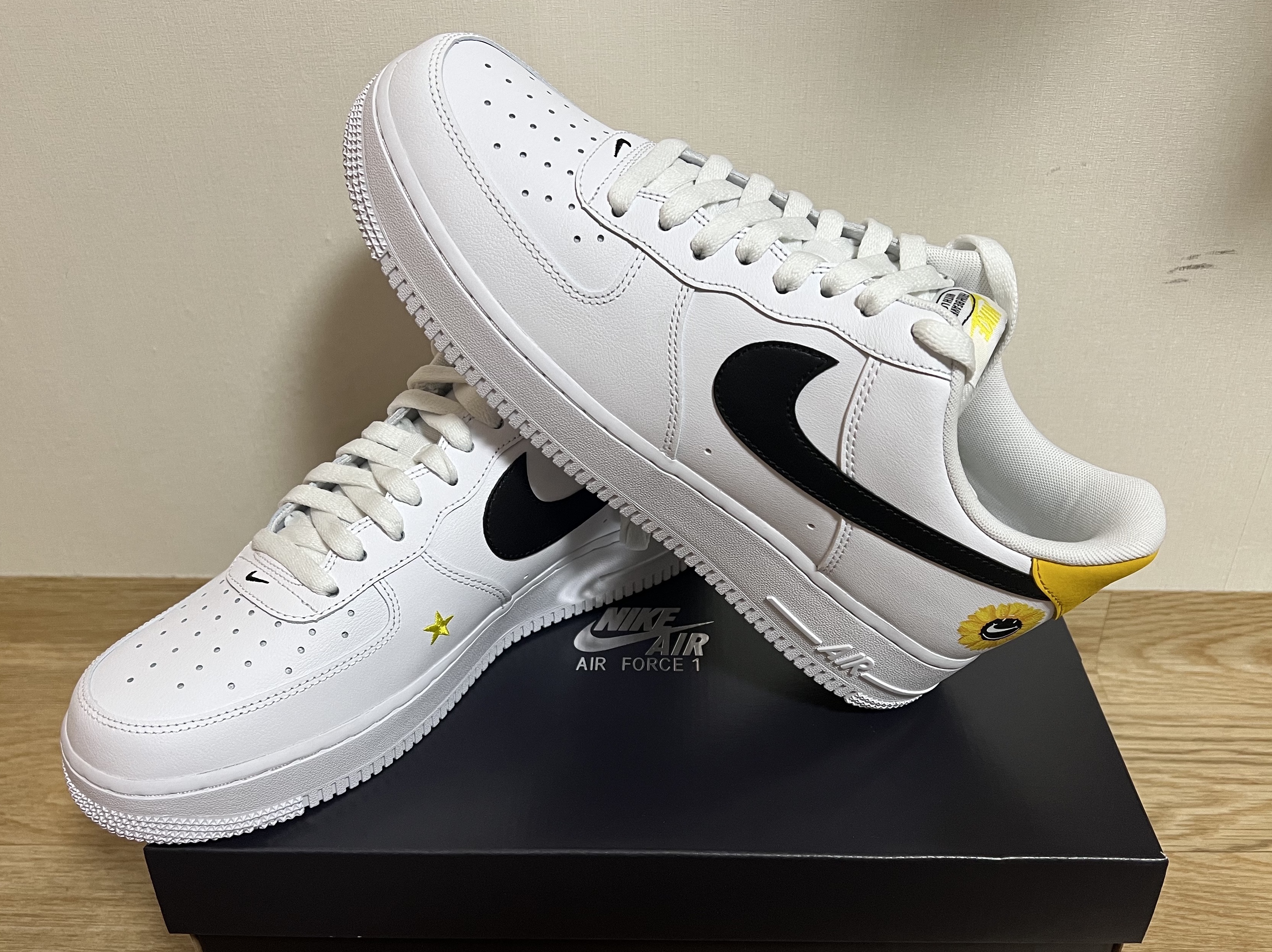 Nike Air Force 1 '07 LV8 2 Have a Nike Day 착용 스타일 - 1