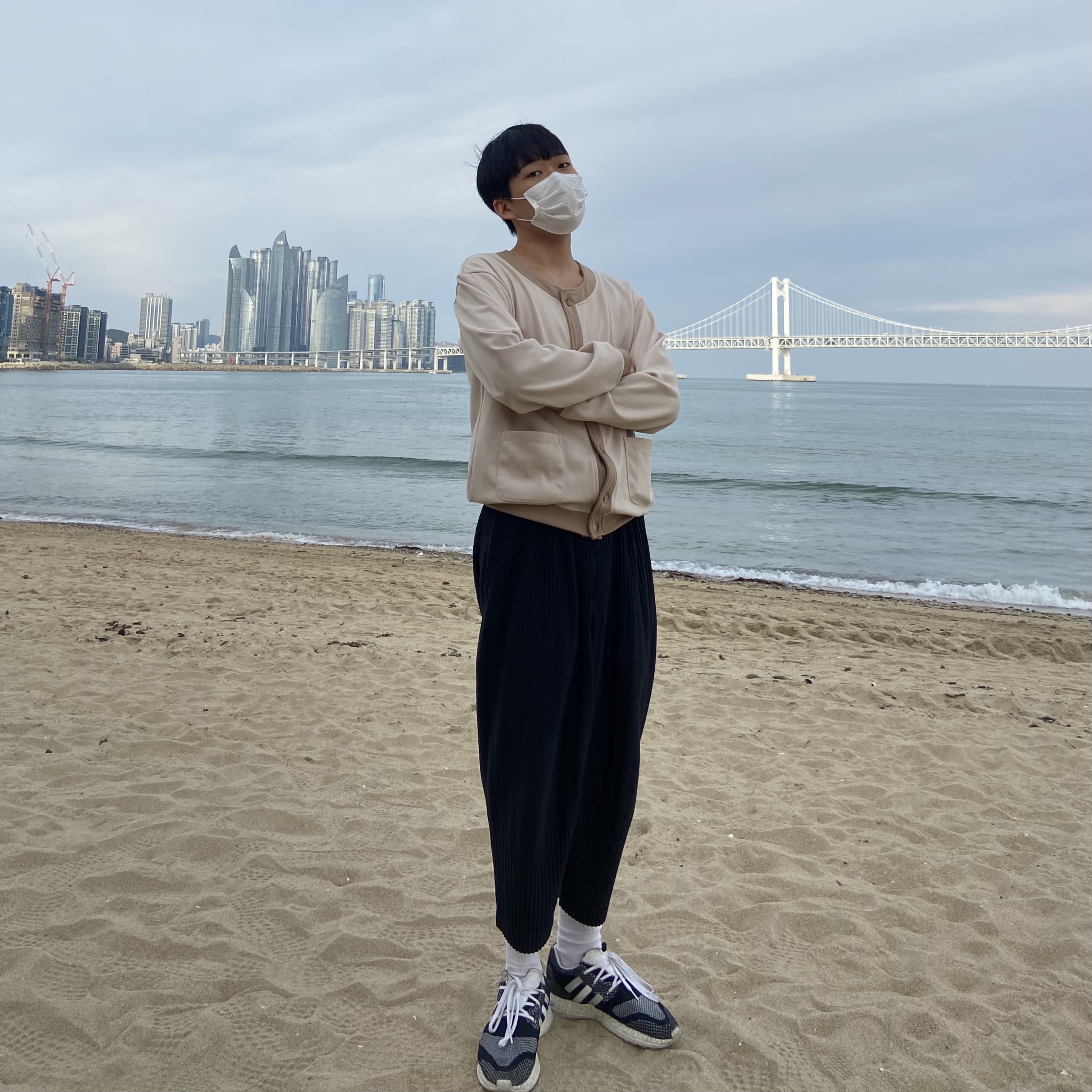 Y-3 Pureboost ZG Knit Core Black, Homme Plisse Issey Miyake Basics Pants Black 착용 스타일 - 1