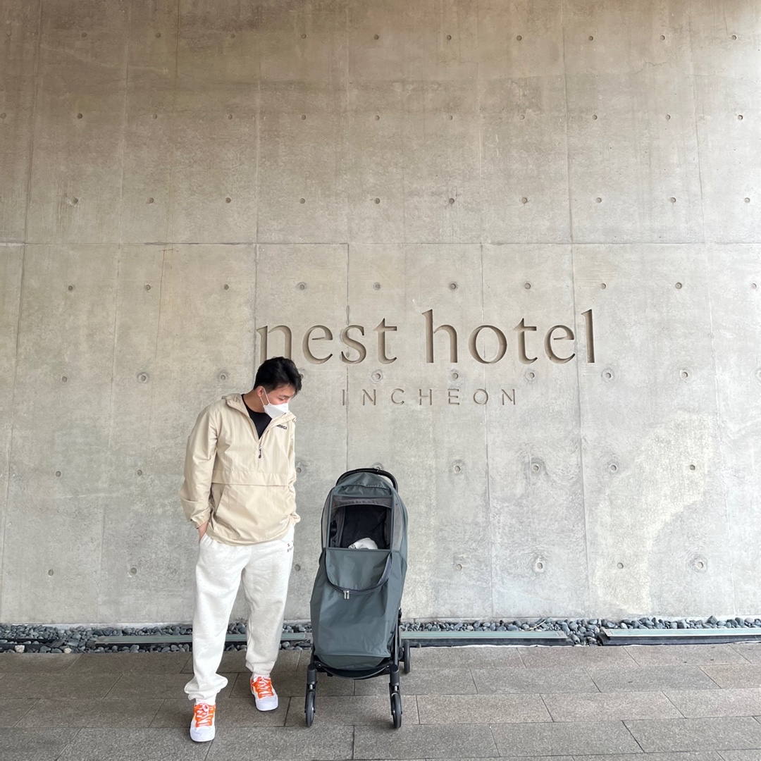 IAB Studio Sweatpants Oatmeal Burgundy - 22SS, Nike x Sacai Blazer Low Magma Orange 착용 스타일