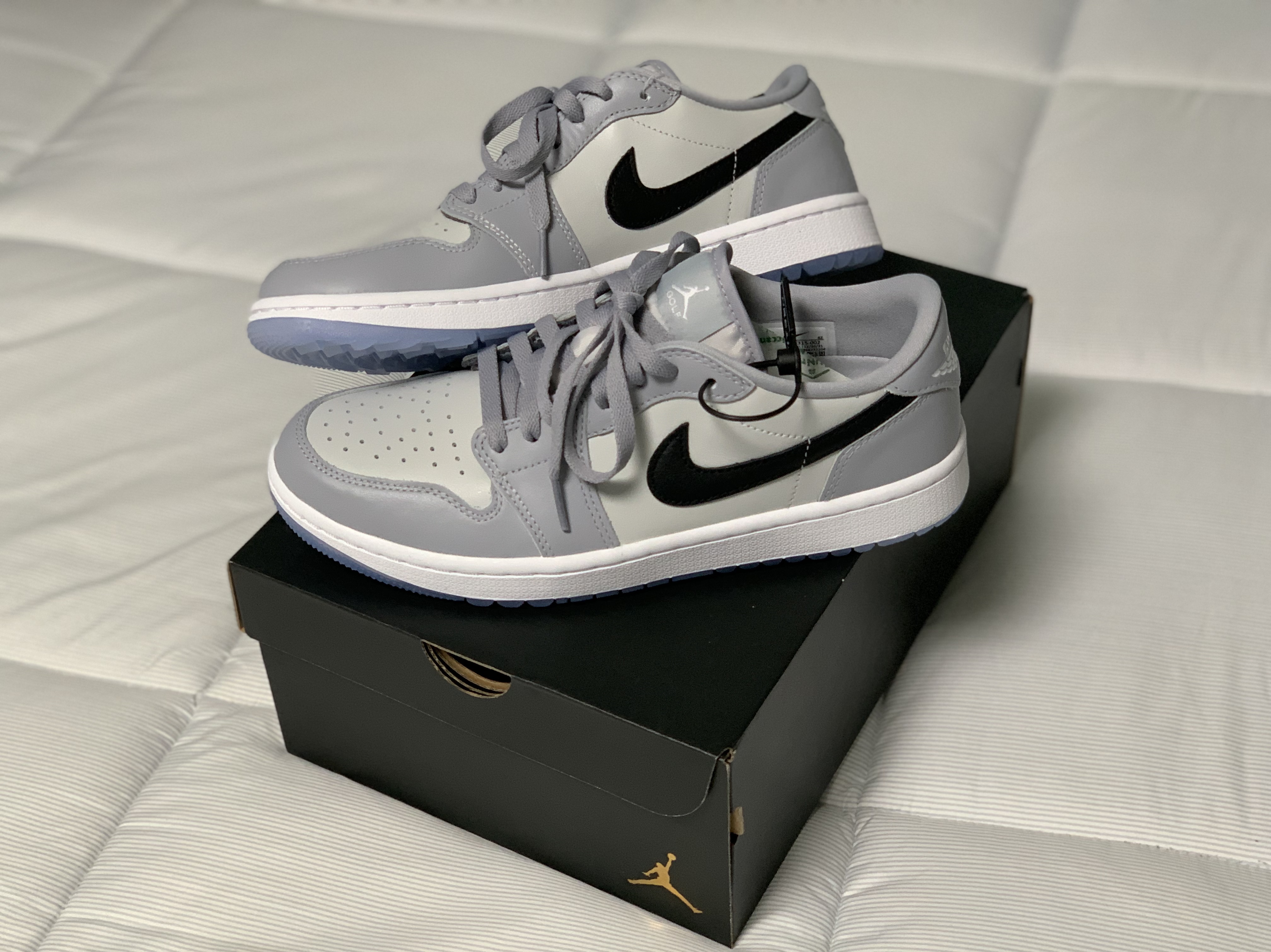 Jordan 1 Low Golf Wolf Grey 착용 스타일