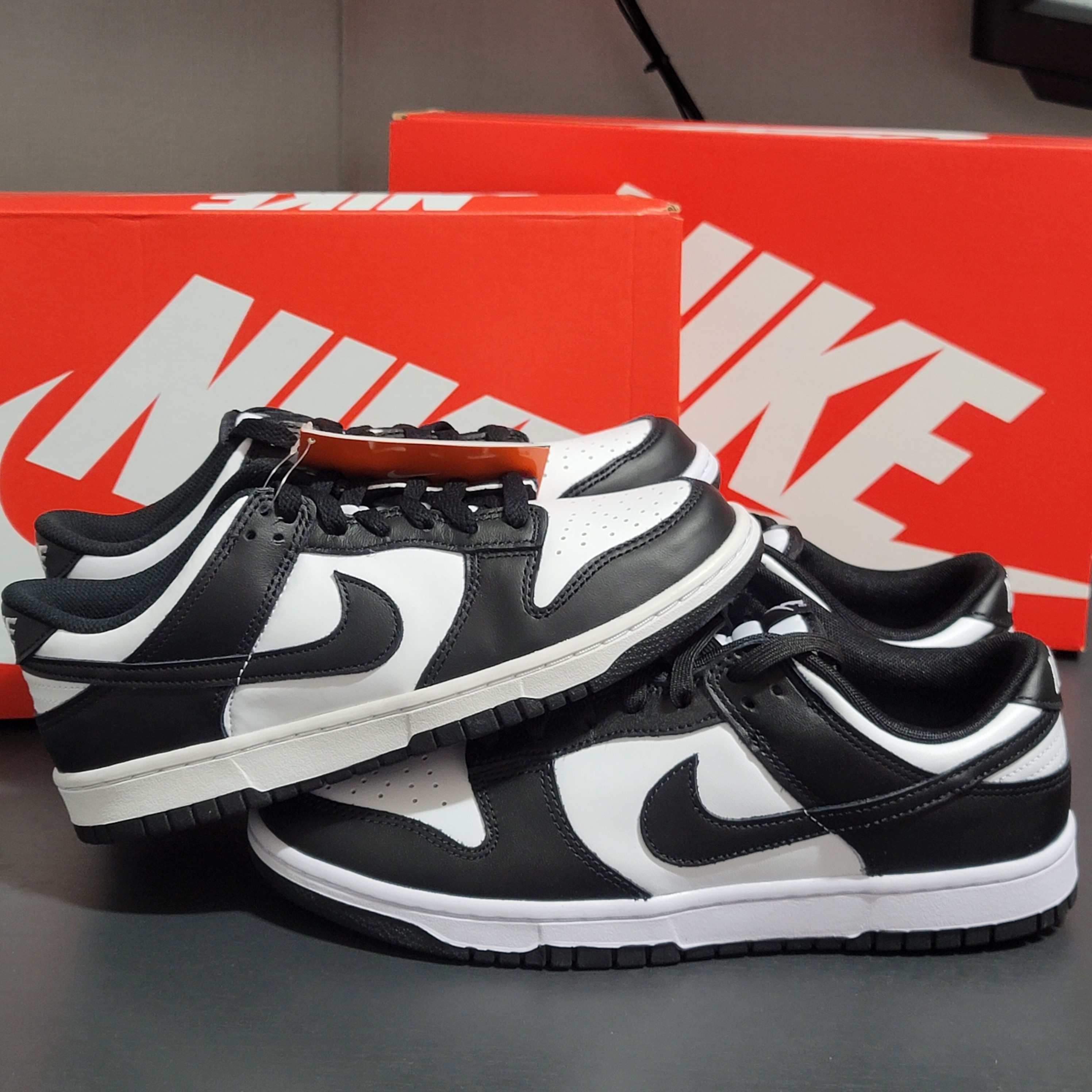 Nike Dunk Low Retro Black, (GS) Nike Dunk Low Black 착용 스타일 - 2
