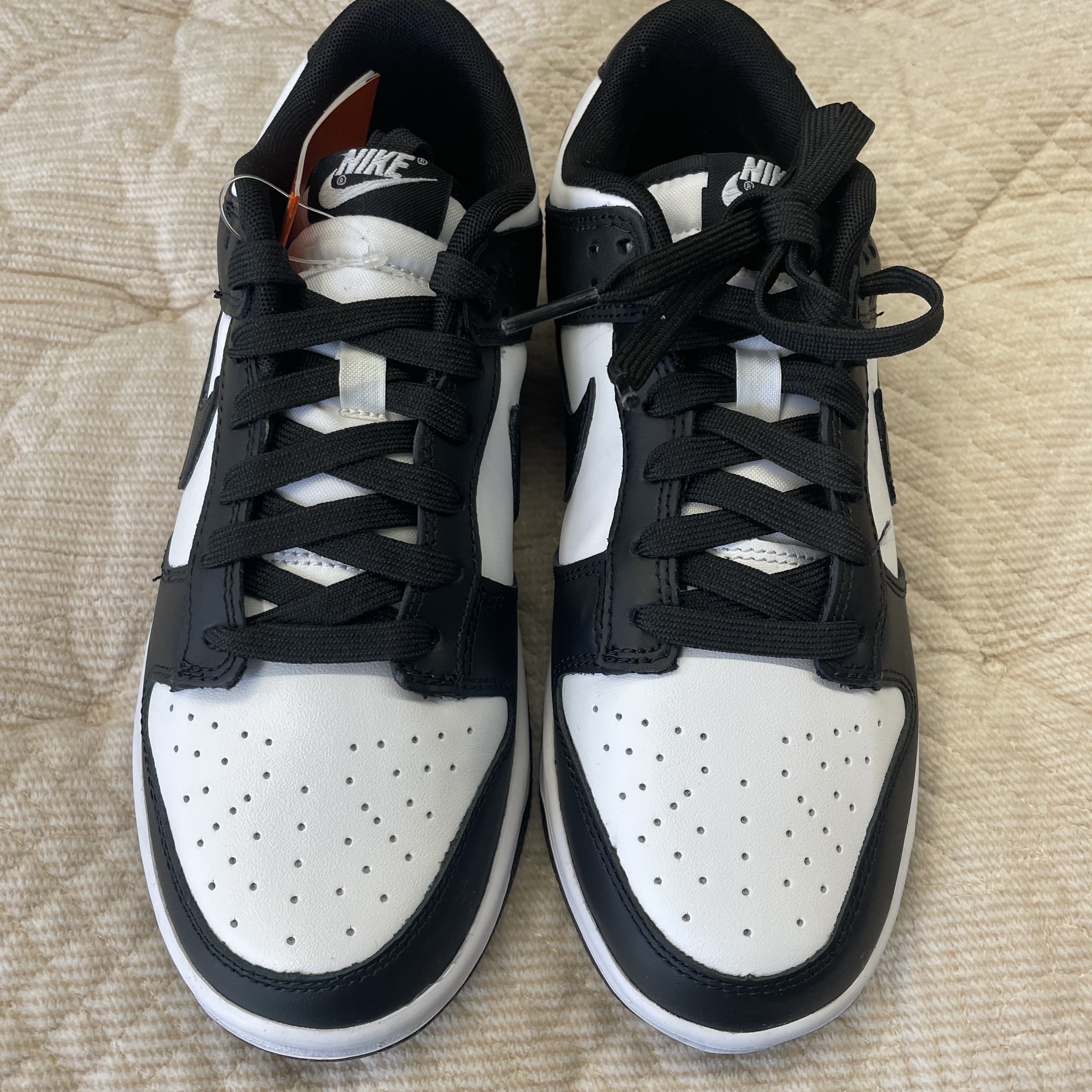 Nike Dunk Low Retro Black 착용 스타일 - 3