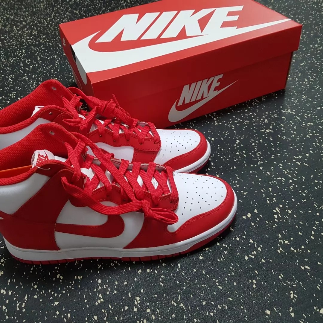 Nike Dunk High Retro Championship White and Red 착용 스타일 - 1