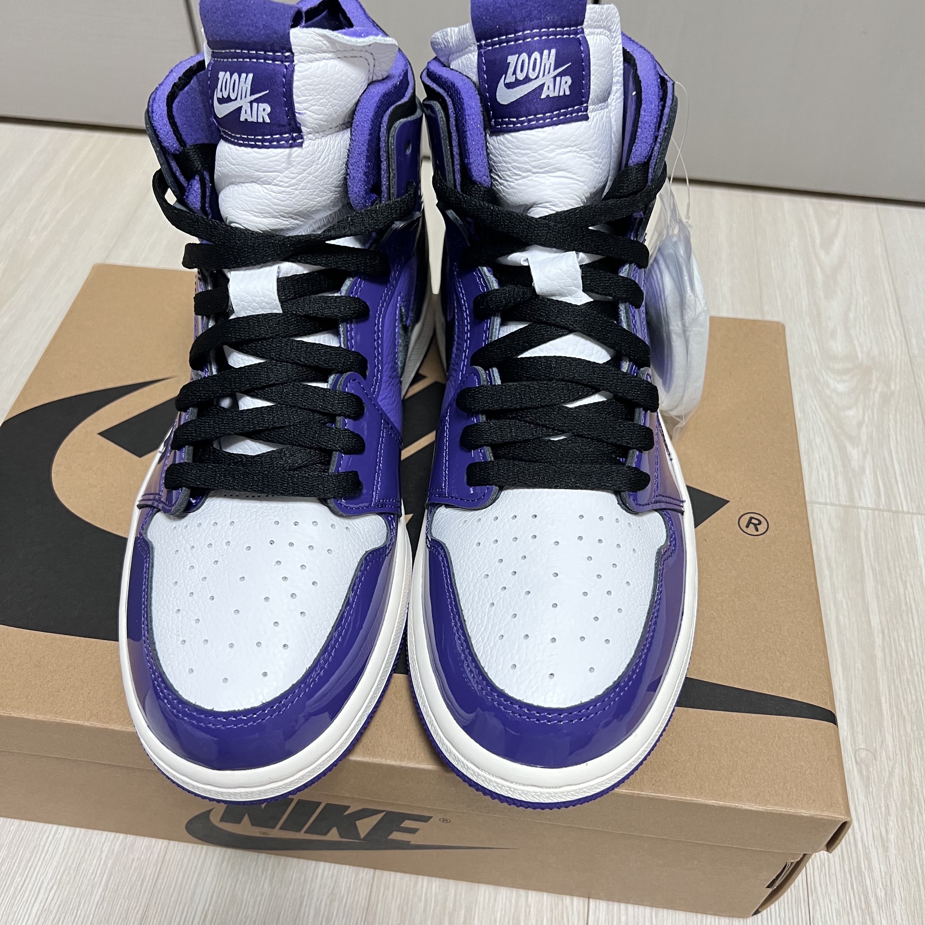 (W) Jordan 1 Zoom Air CMFT Purple Black 착용 스타일 - 3
