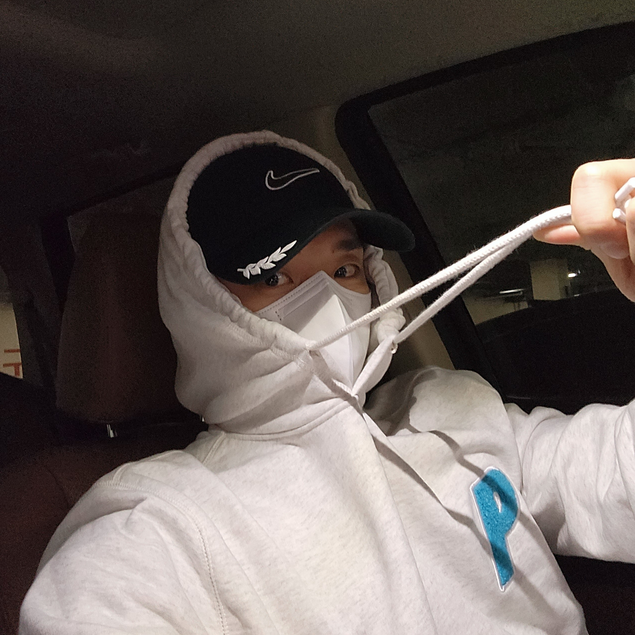 Supreme x Nike Half Zip Hooded Sweatshirt Black - 21SS, Supreme x Nike Cargo Sweatpants Black - 21SS 착용 스타일 - 3