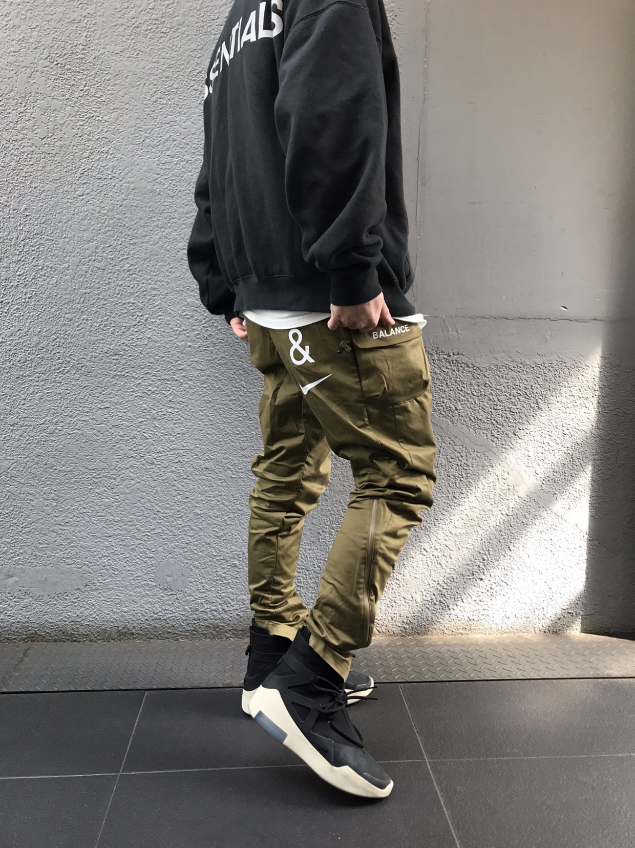 NIke x Fear of God Air Fear of God 1 Black 착용 스타일