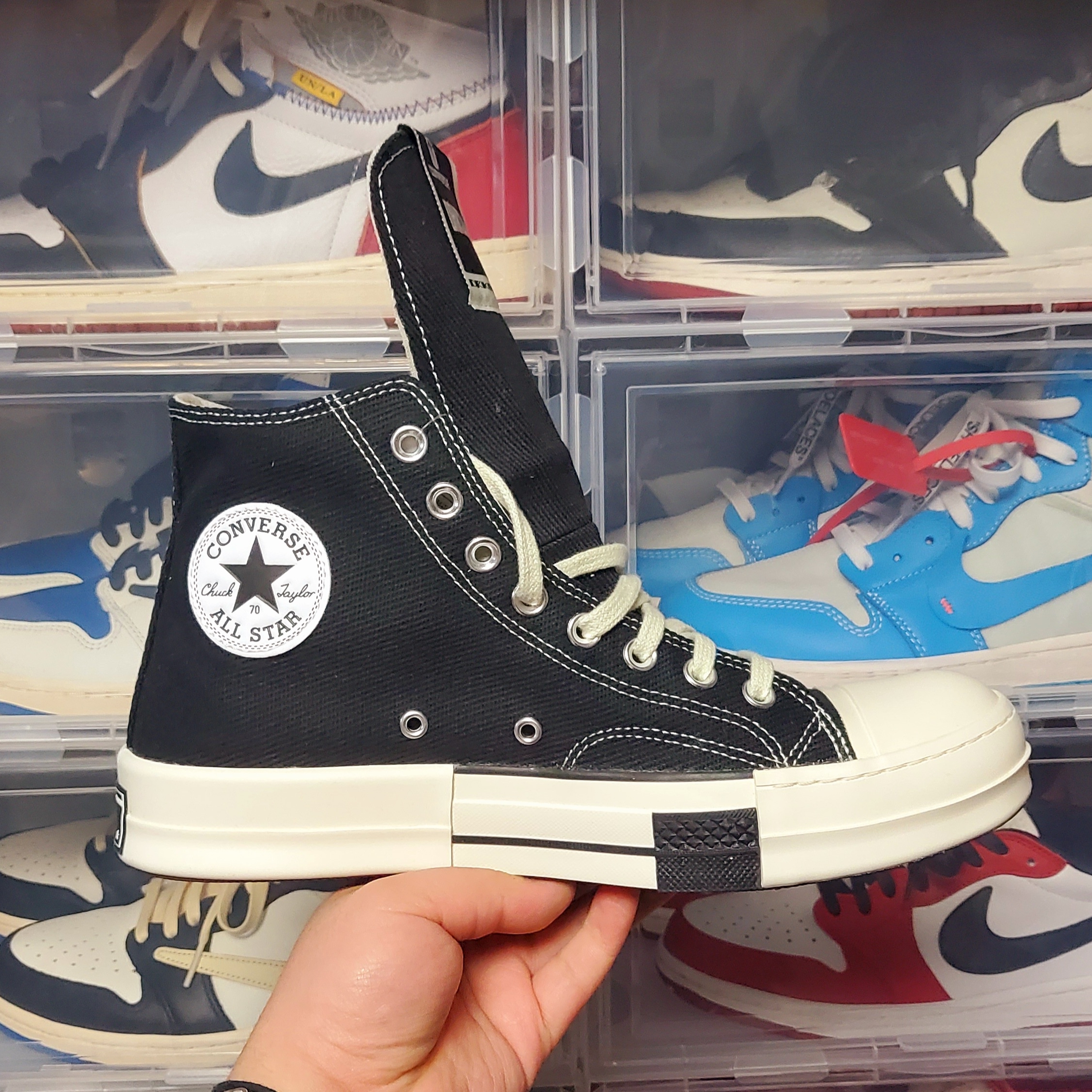 Converse x Drkshdw Drkstr Chuck 70 High Black 착용 스타일 - 4