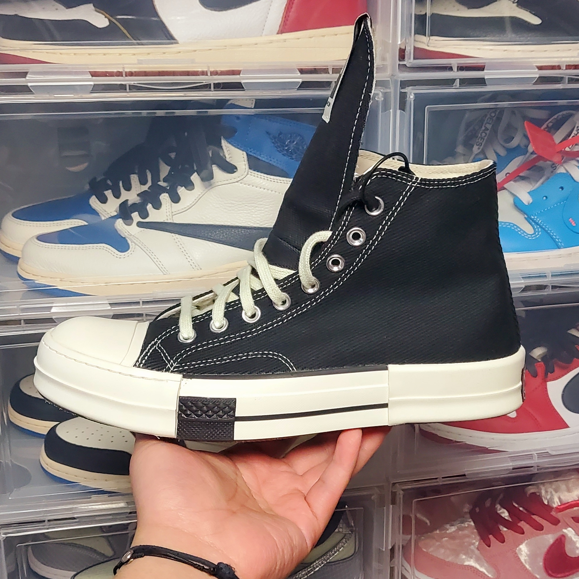Converse x Drkshdw Drkstr Chuck 70 High Black 착용 스타일 - 3
