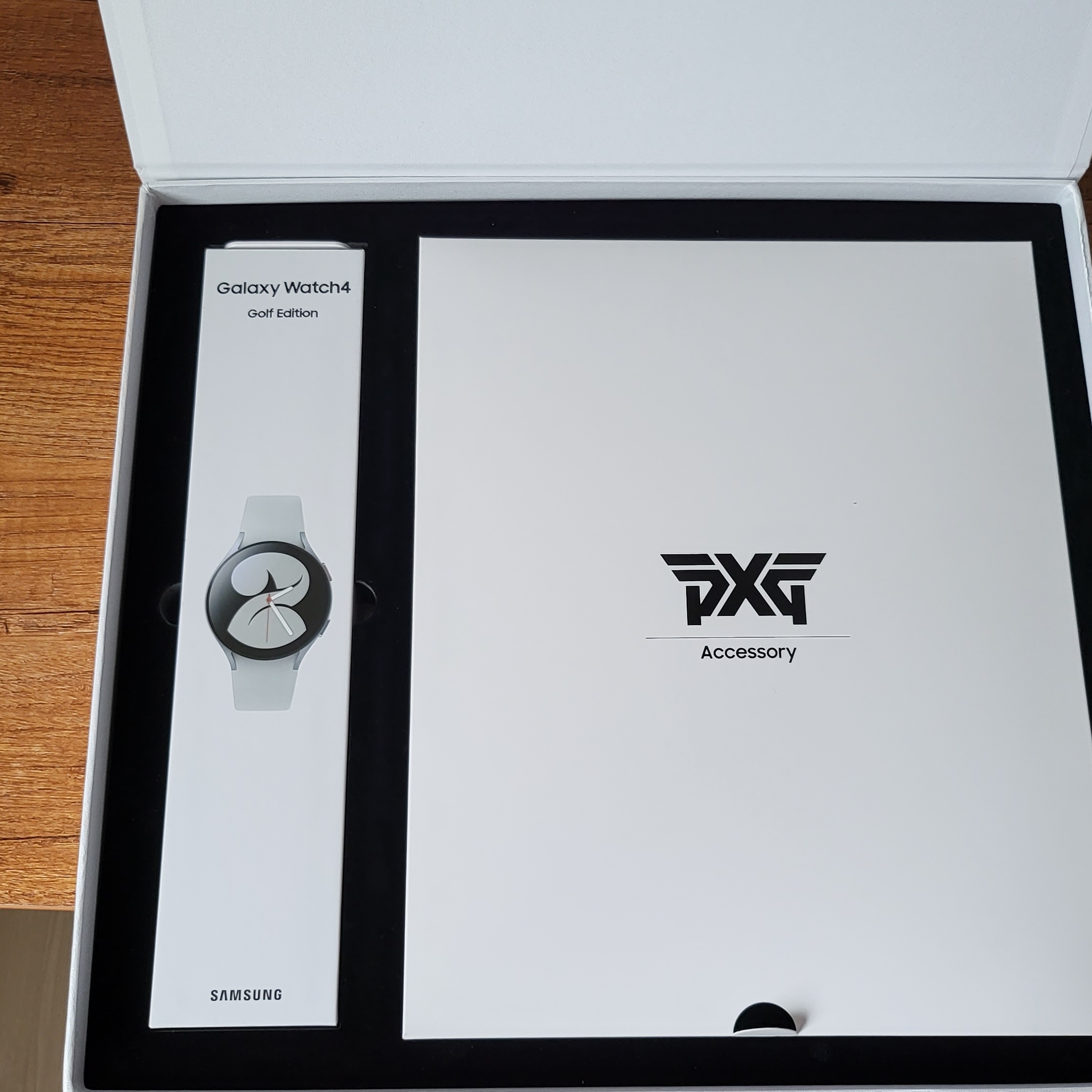 Samsung Galaxy Watch4 44mm PXG Golf Edition (Korean Ver.) 착용 스타일 - 2
