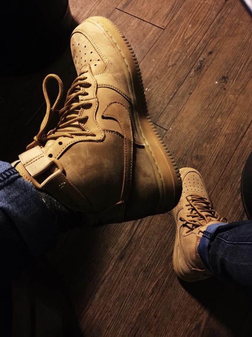 Nike Air Force 1 High Wheat 2015, (GS) Nike Air Force 1 High Wheat 2015 착용 스타일 - 1