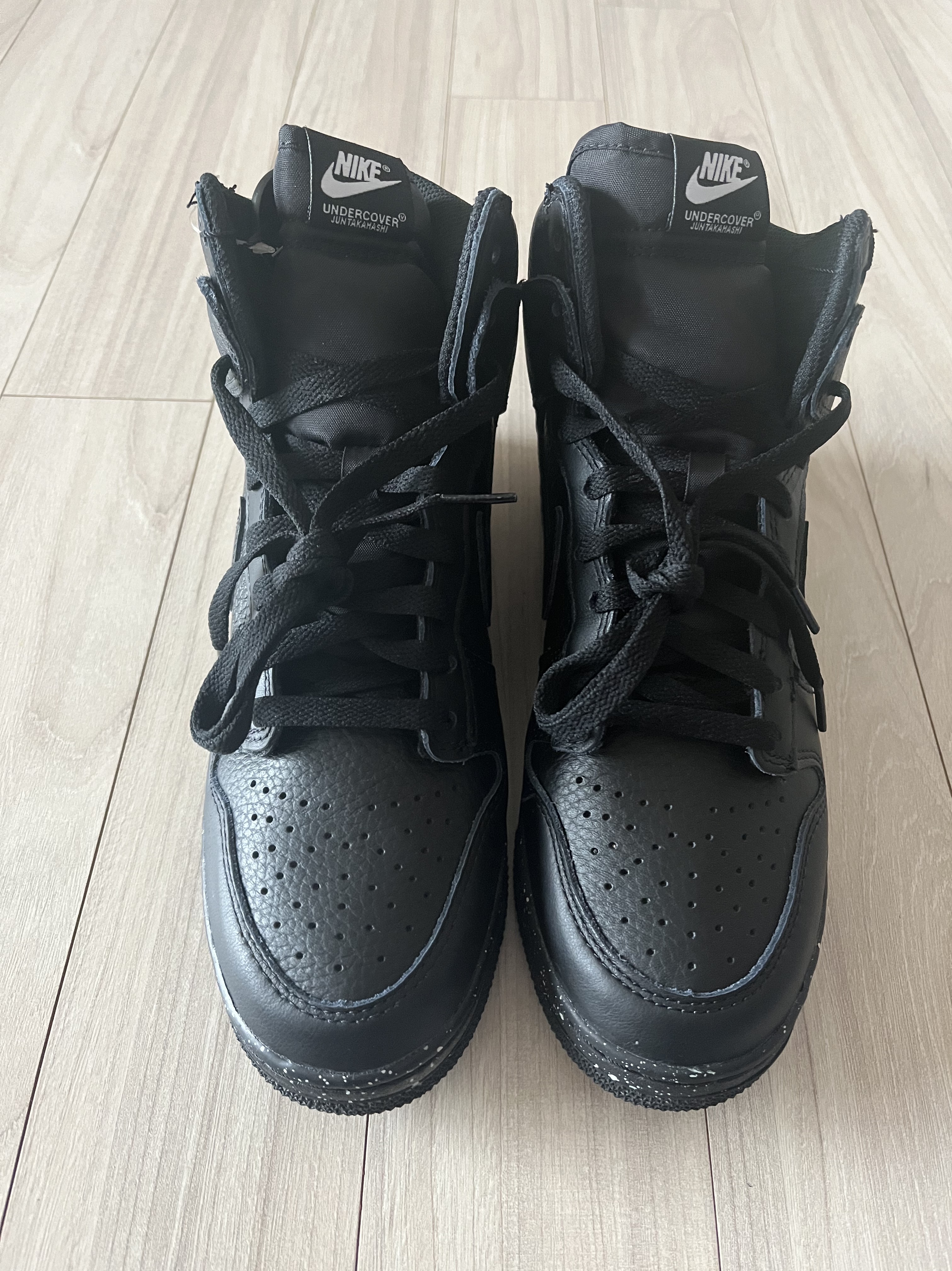 Nike x Undercover Dunk High 1985 Black 착용 스타일 - 1