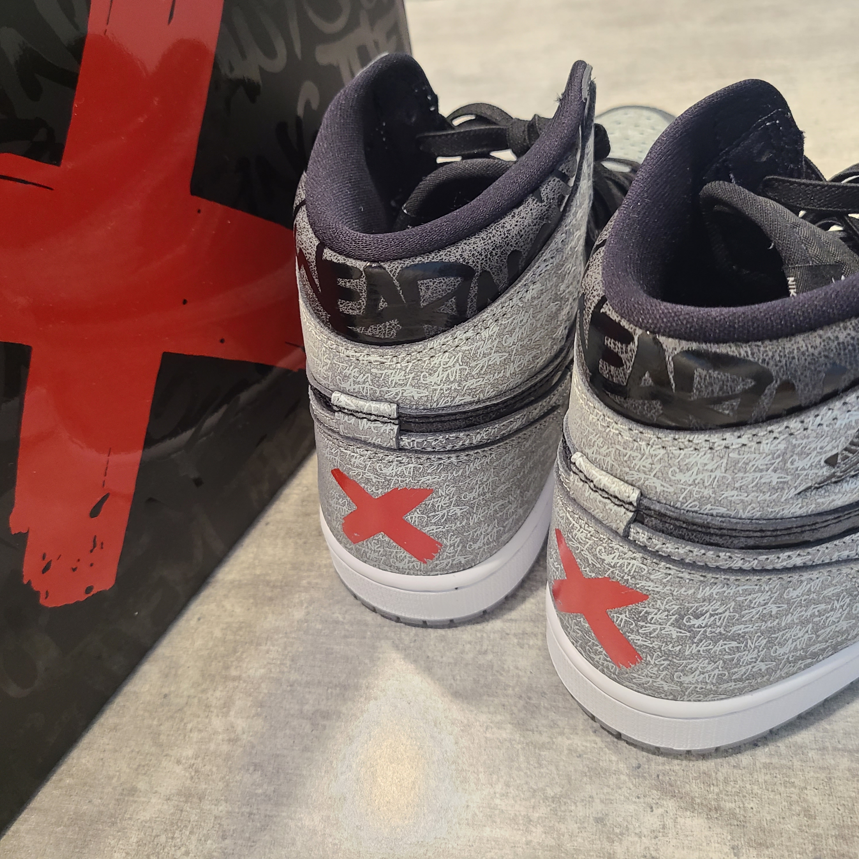 Jordan 1 Retro High OG Rebellionaire 착용 스타일