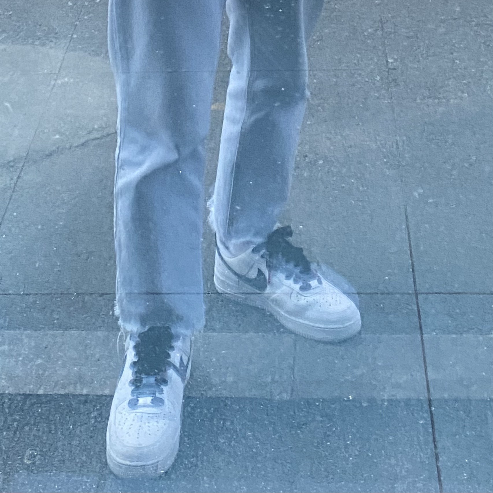(W) Nike Air Force 1 '07 Low White Black 착용 스타일
