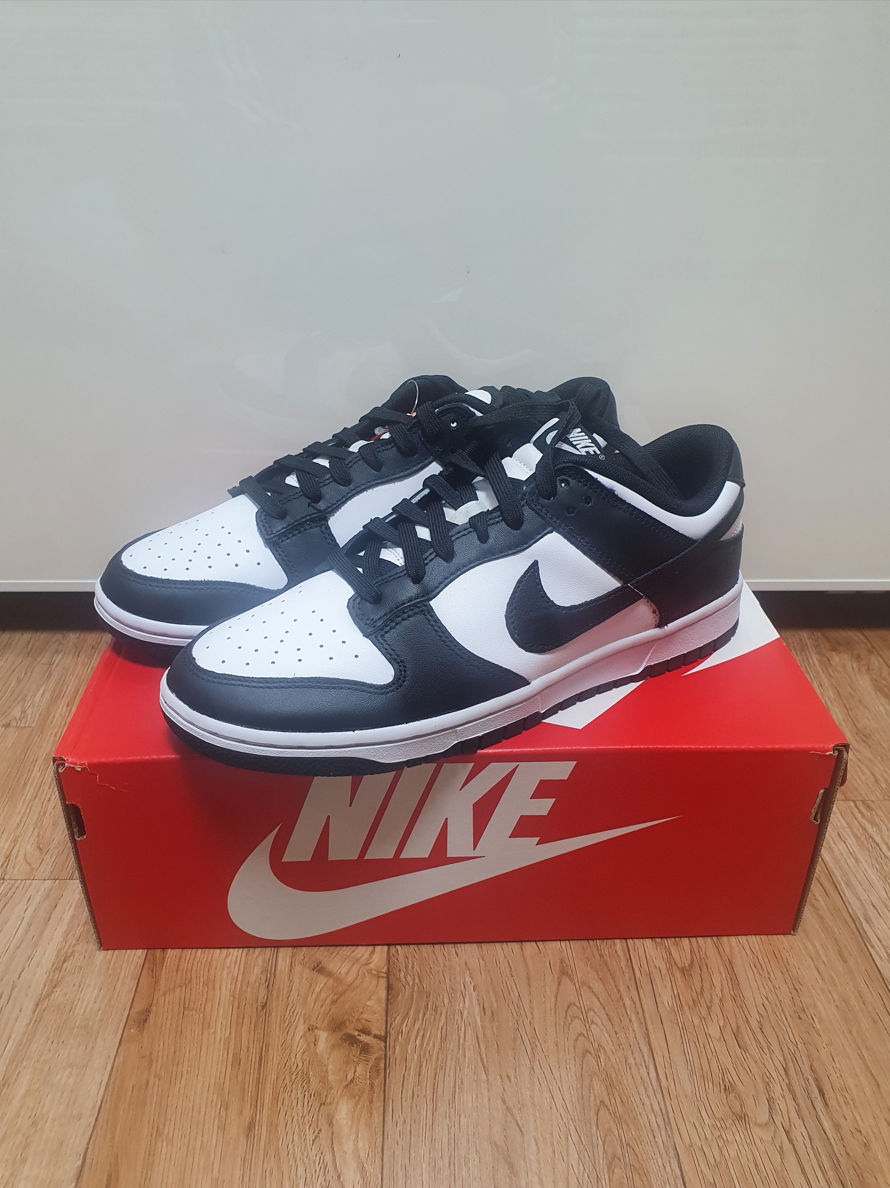 Nike Dunk Low Retro Black 착용 스타일