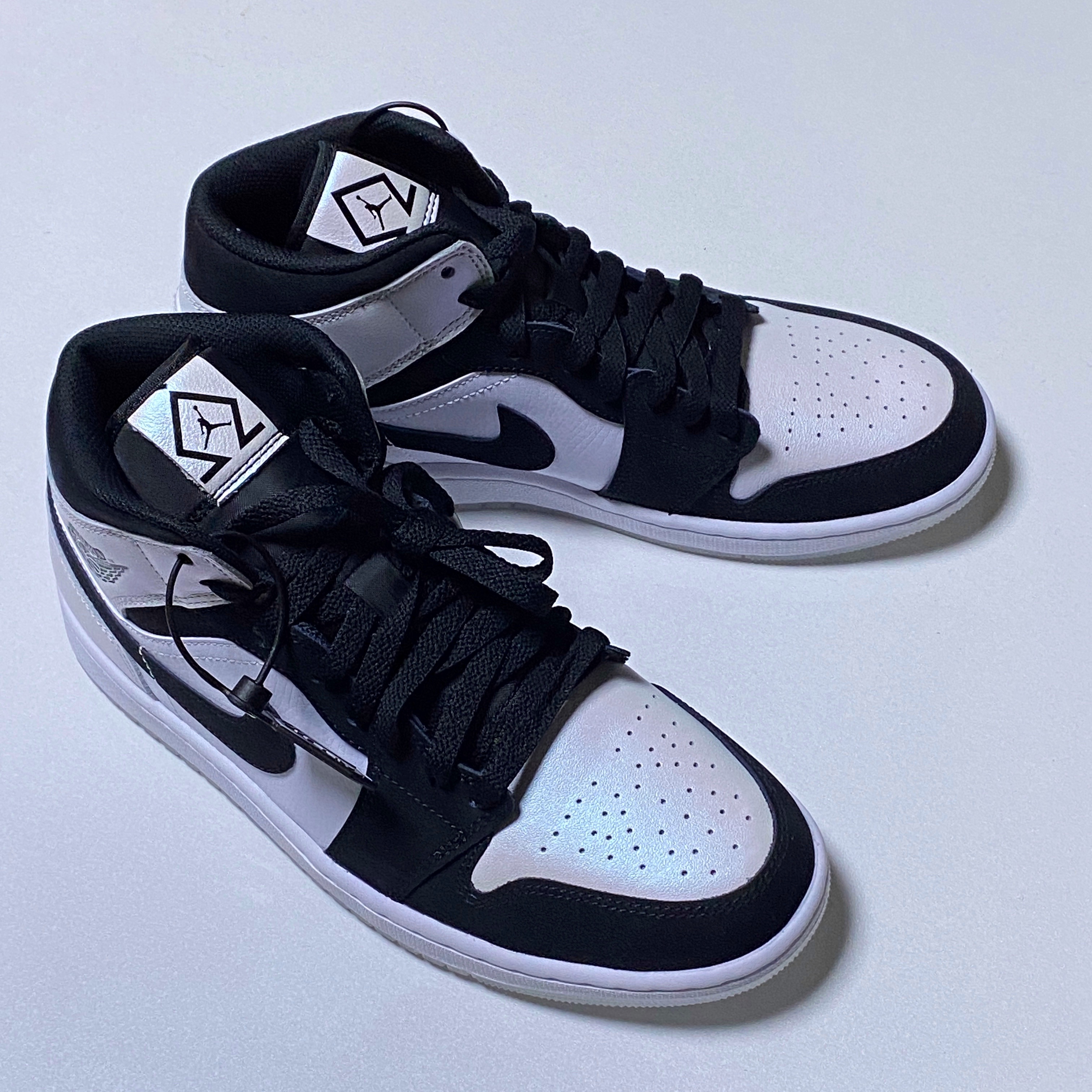 Jordan 1 Mid SE Diamond 착용 스타일 - 1