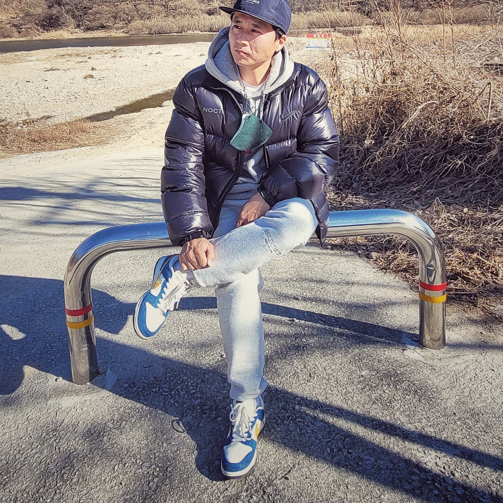 Nike x Drake Nocta Puffer Jacket Black - US/EU, Supreme Cross Box Logo Hooded Sweatshirt Heather Grey - 20FW 착용 스타일