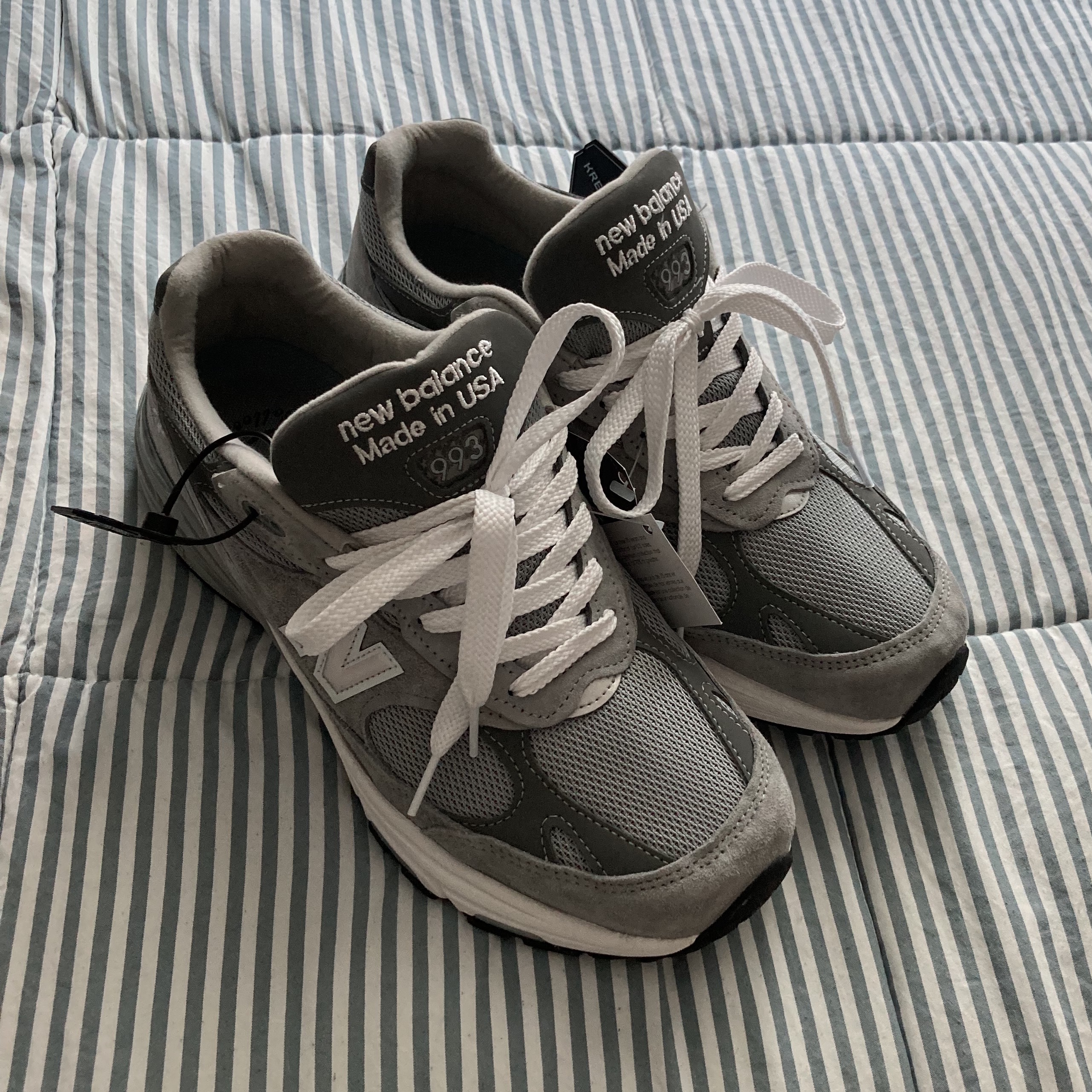 New Balance 993 Made in USA Grey - 2E Wide 착용 스타일 - 1