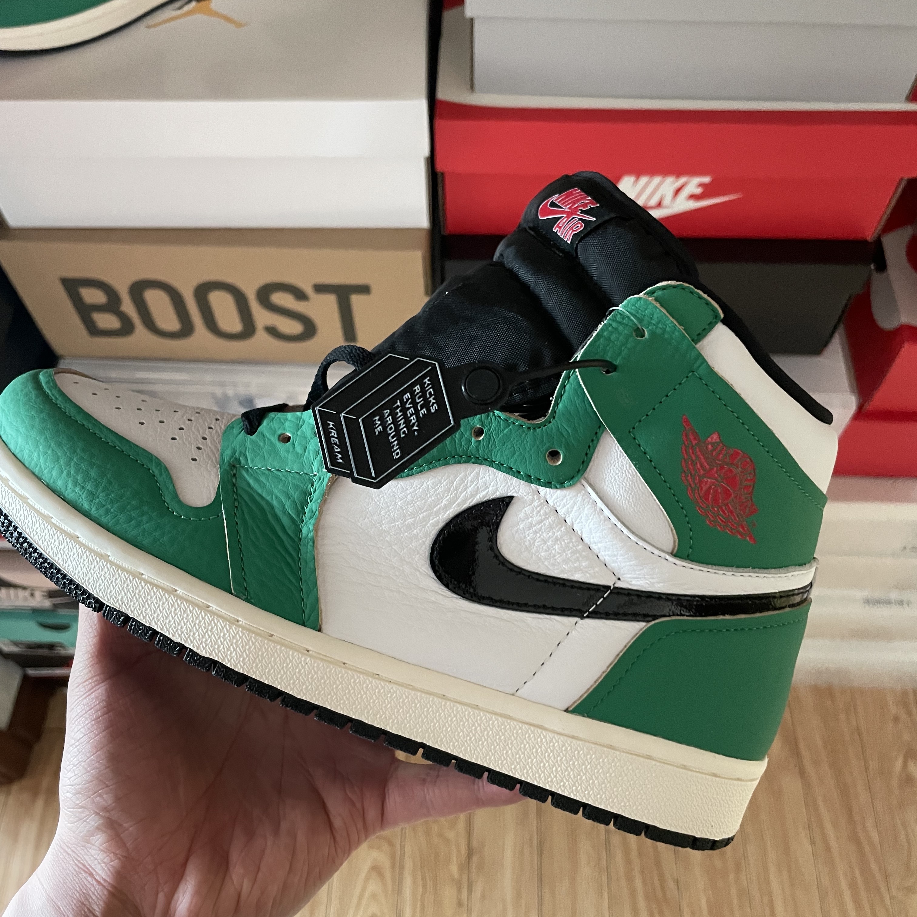 (W) Jordan 1 Retro High OG Lucky Green 착용 스타일