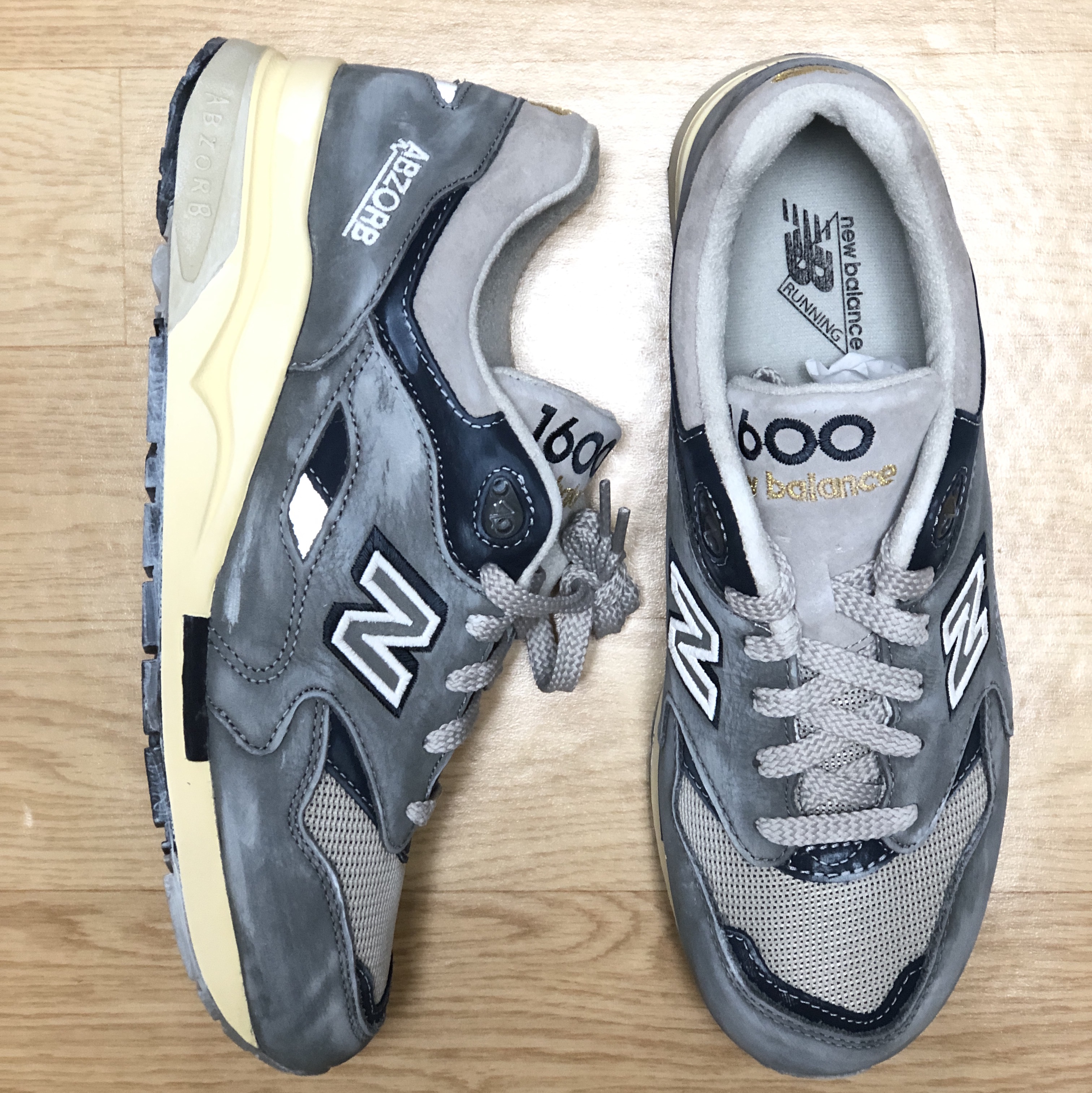 New Balance 1600 Premium Vintage Grey 착용 스타일