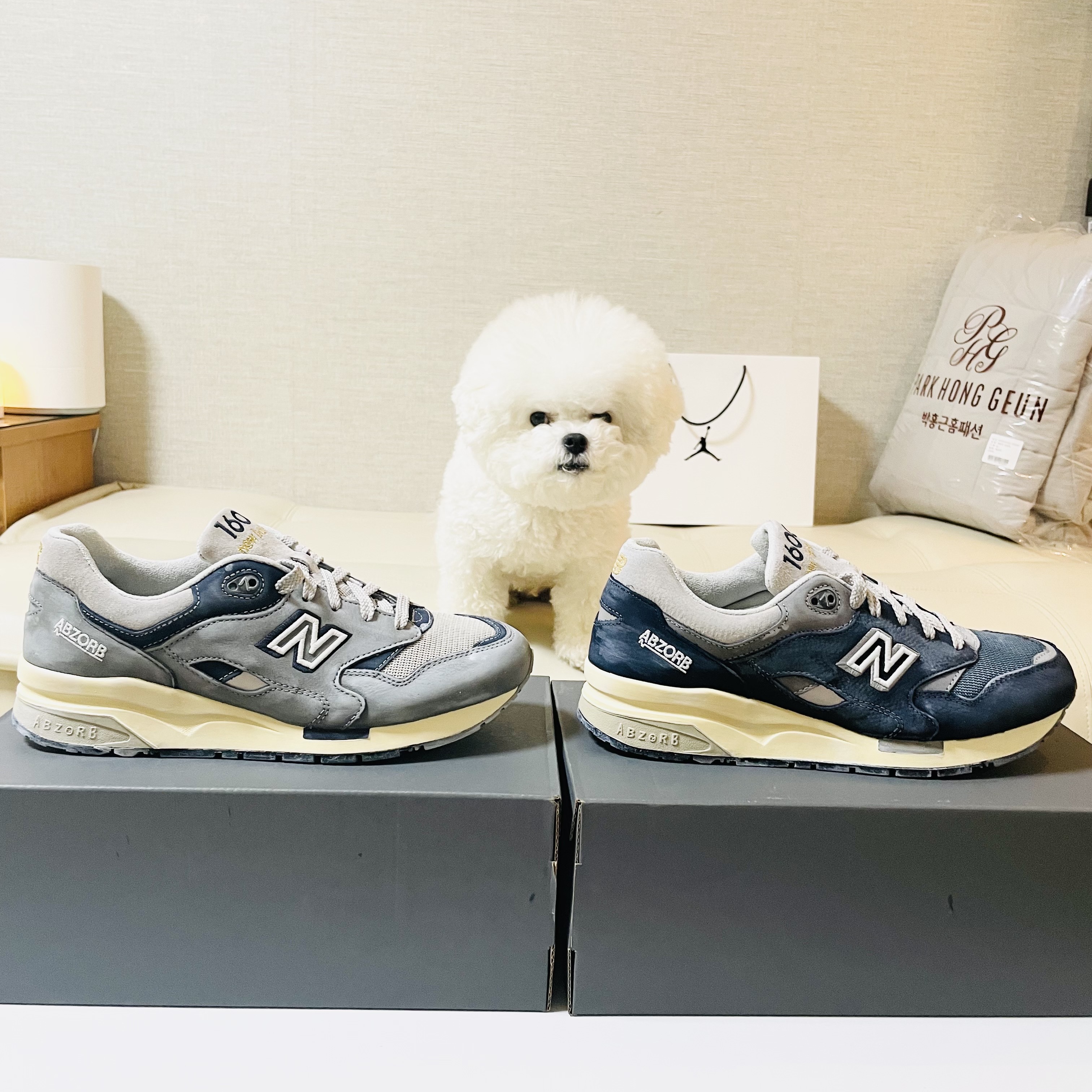 New Balance 1600 Premium Vintage Grey, New Balance 1600 Premium Vintage Navy 착용 스타일