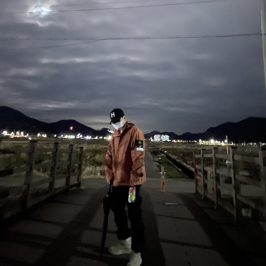 Supreme x Stone Island Riot Mask Camo Jacket Coral - 19SS, Hoka Tor Ultra Hi 2 Wp Simply Taupe 착용 스타일 - 4