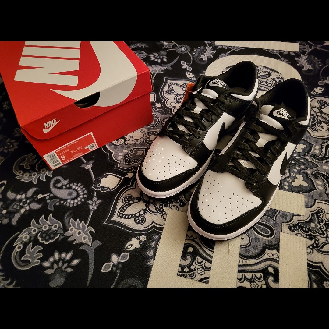 Nike Dunk Low Retro Black 착용 스타일 - 2
