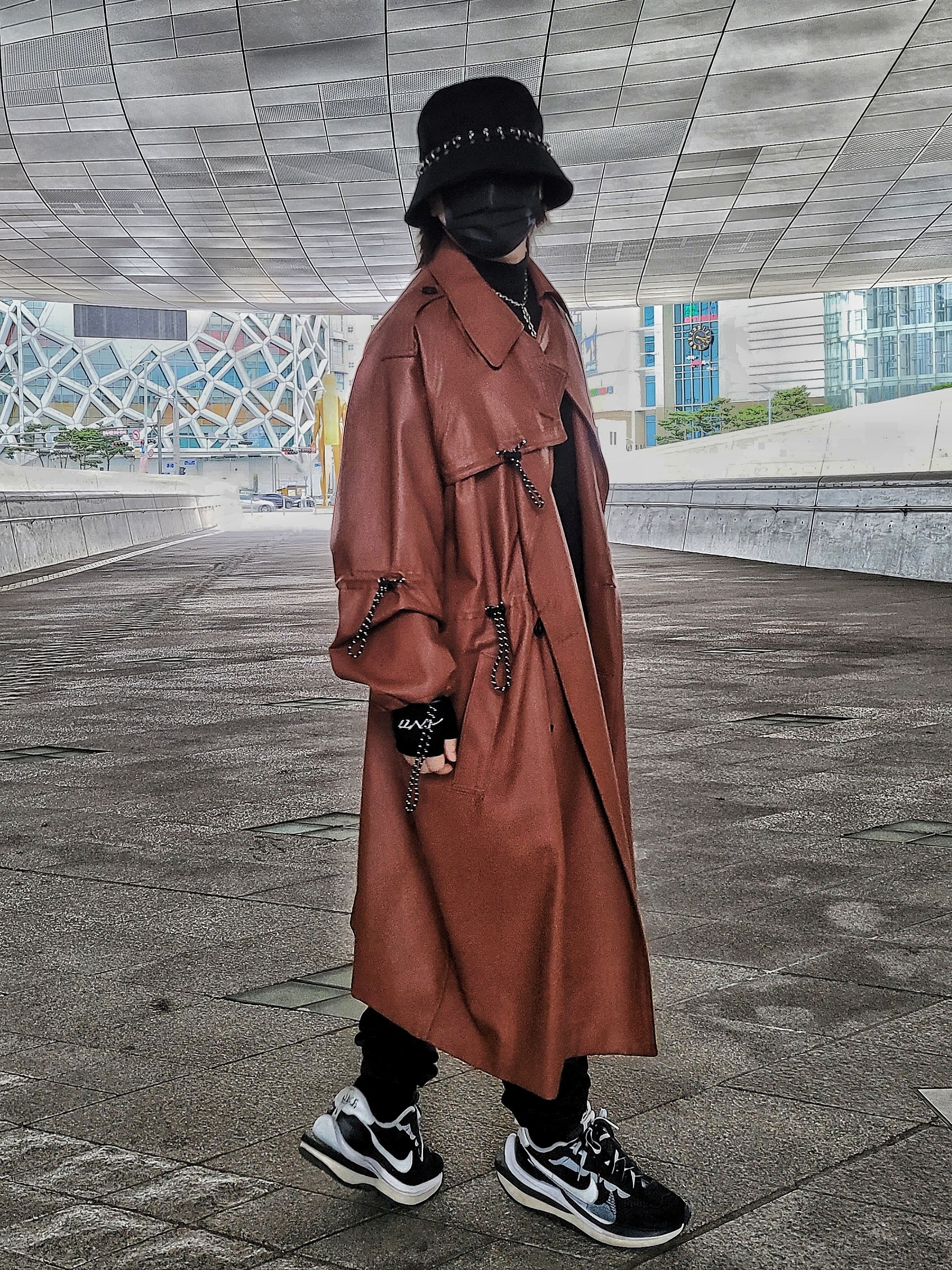 Nike x Sacai VaporWaffle Black White 착용 스타일 - 3