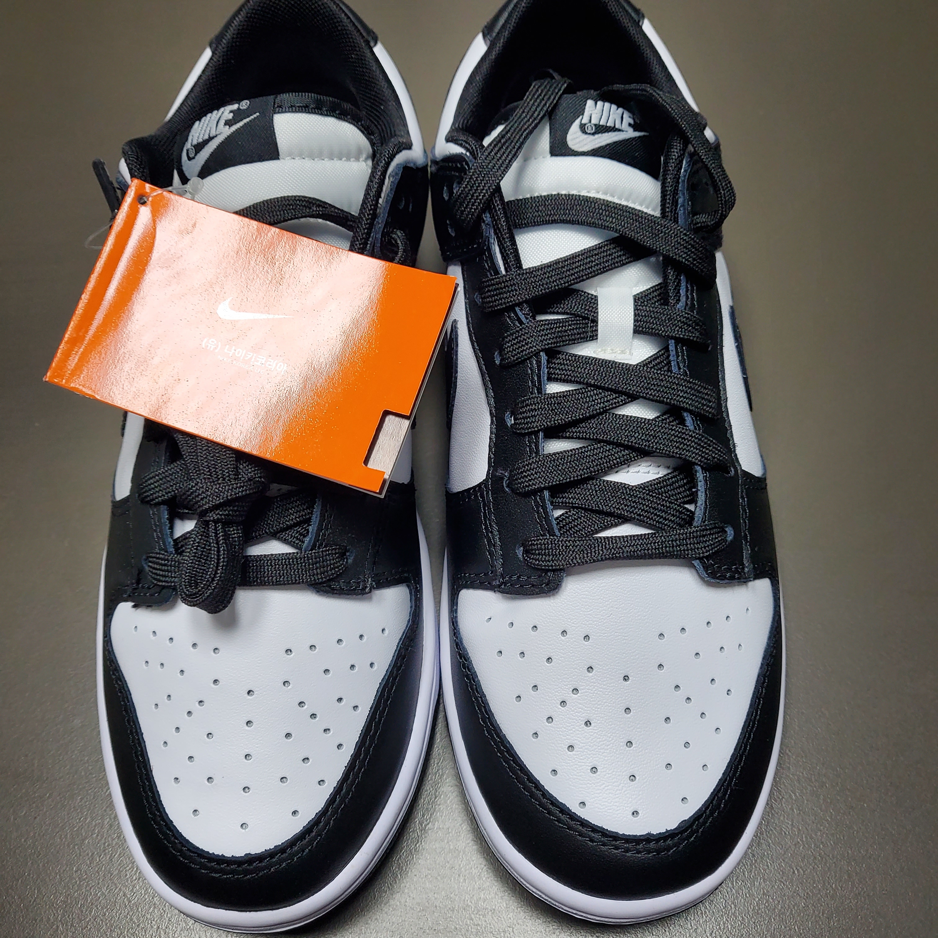 Nike Dunk Low Retro Black 착용 스타일