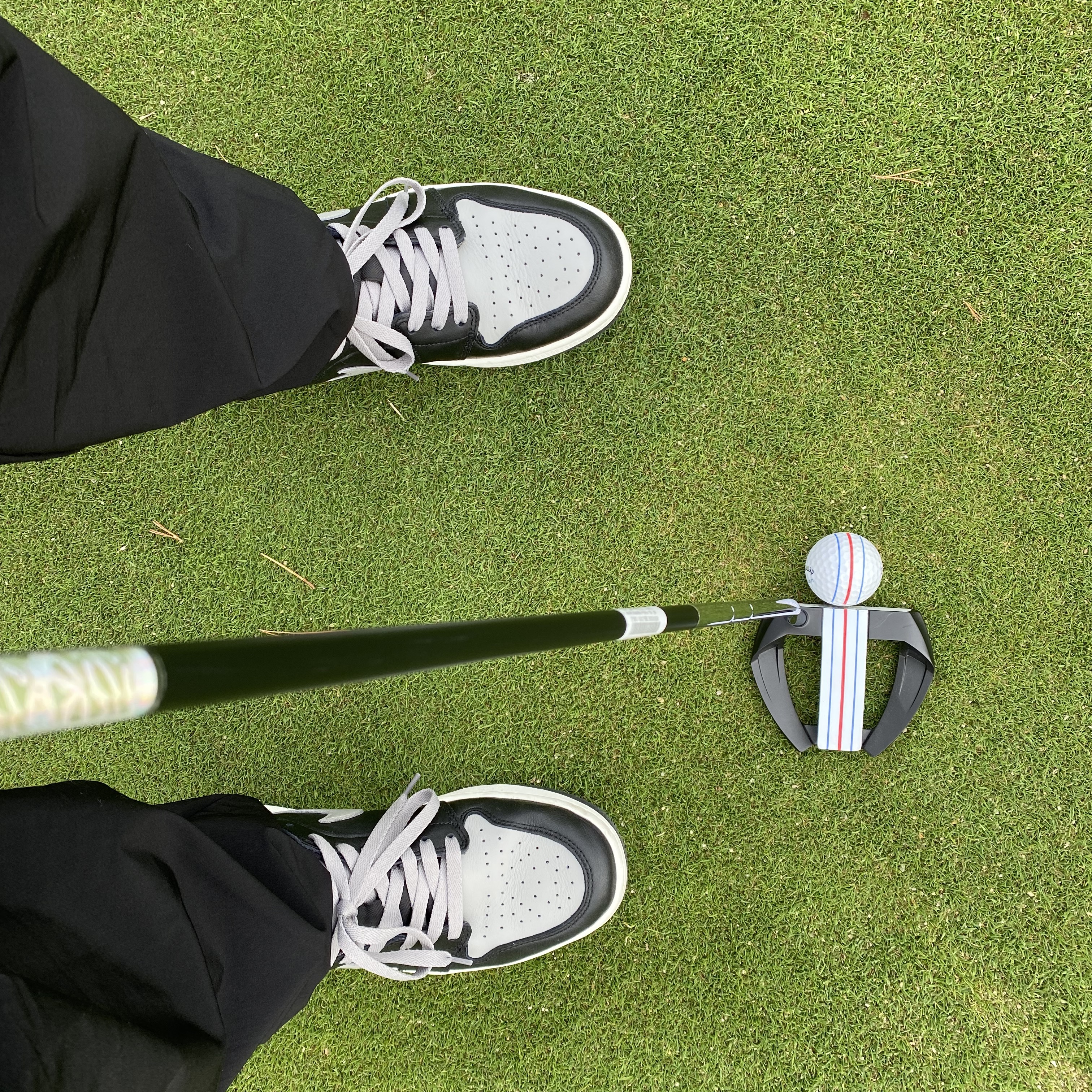 Jordan 1 Low Golf Shadow 착용 스타일 - 2