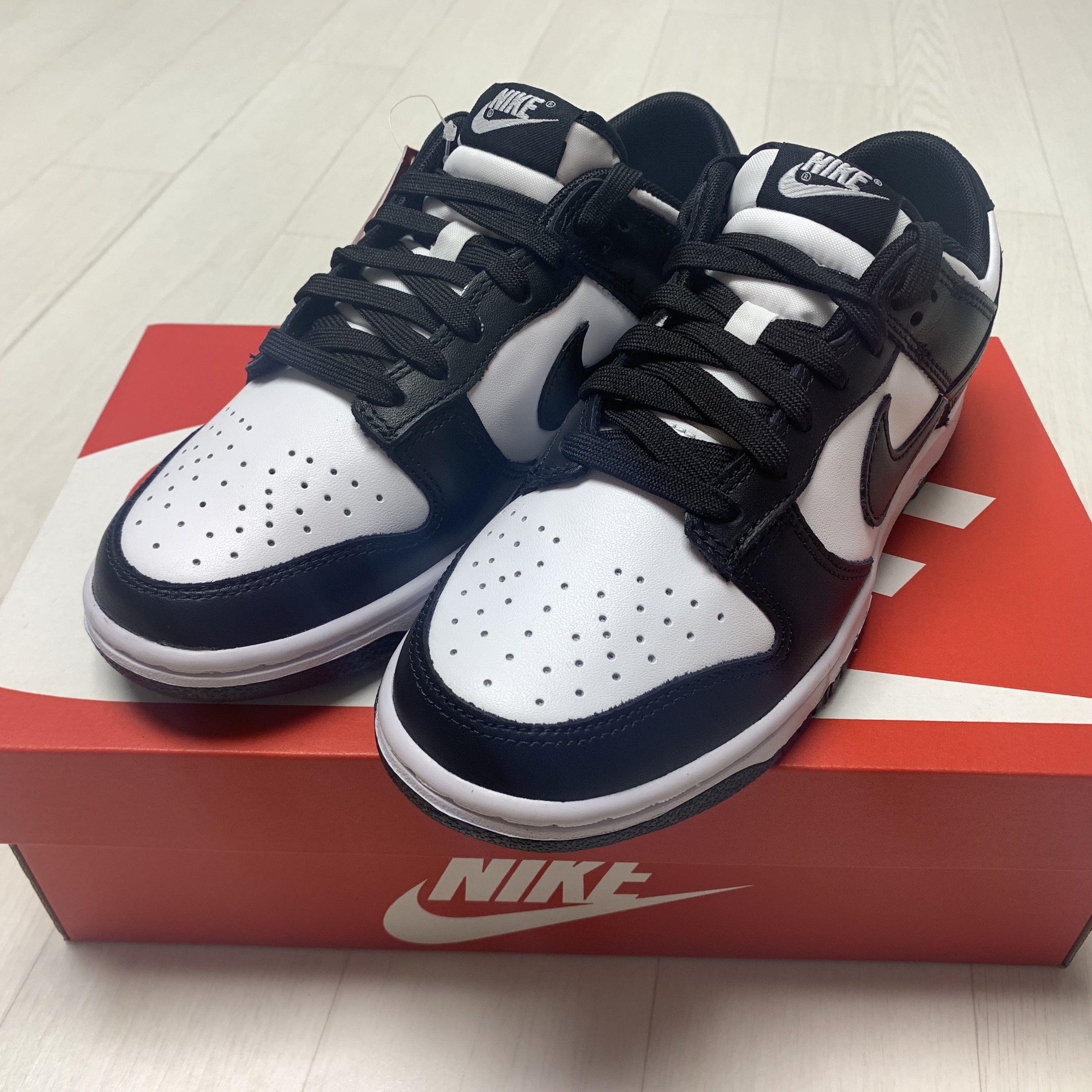 Nike Dunk Low Retro Black 착용 스타일 - 3