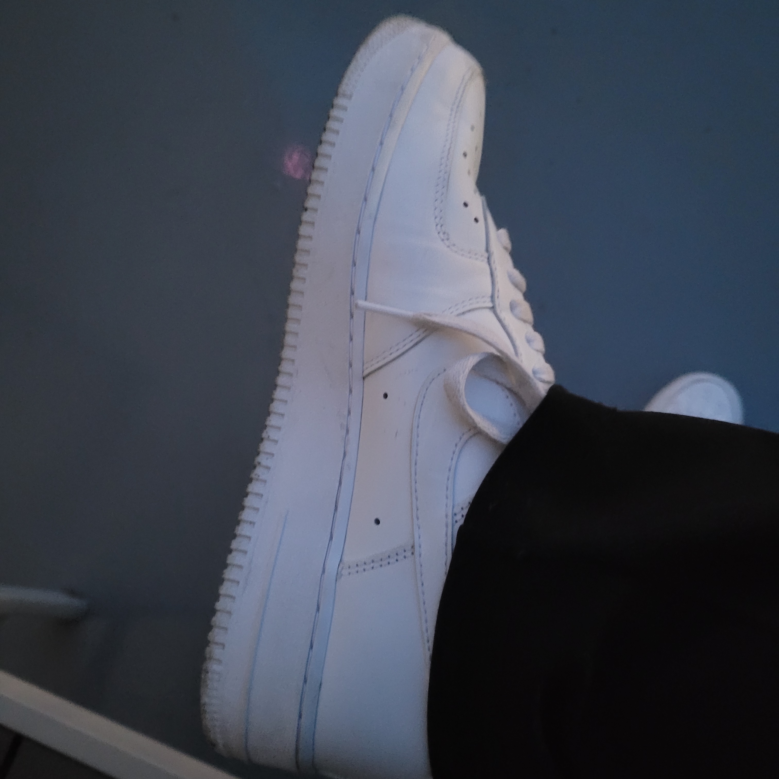 Nike Air Force 1 '07 Low White 착용 스타일