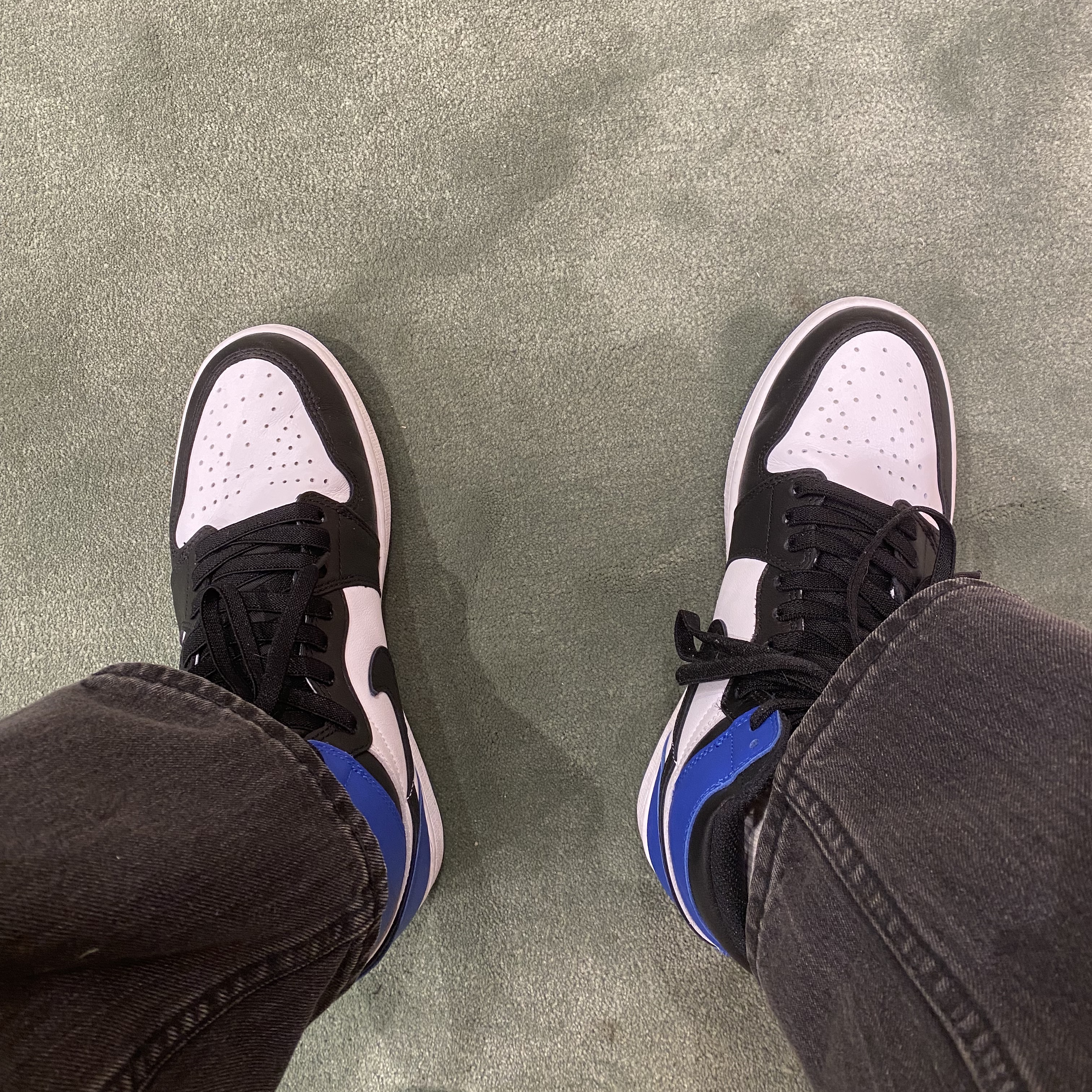 Jordan 1 x Fragment Retro High OG 착용 스타일