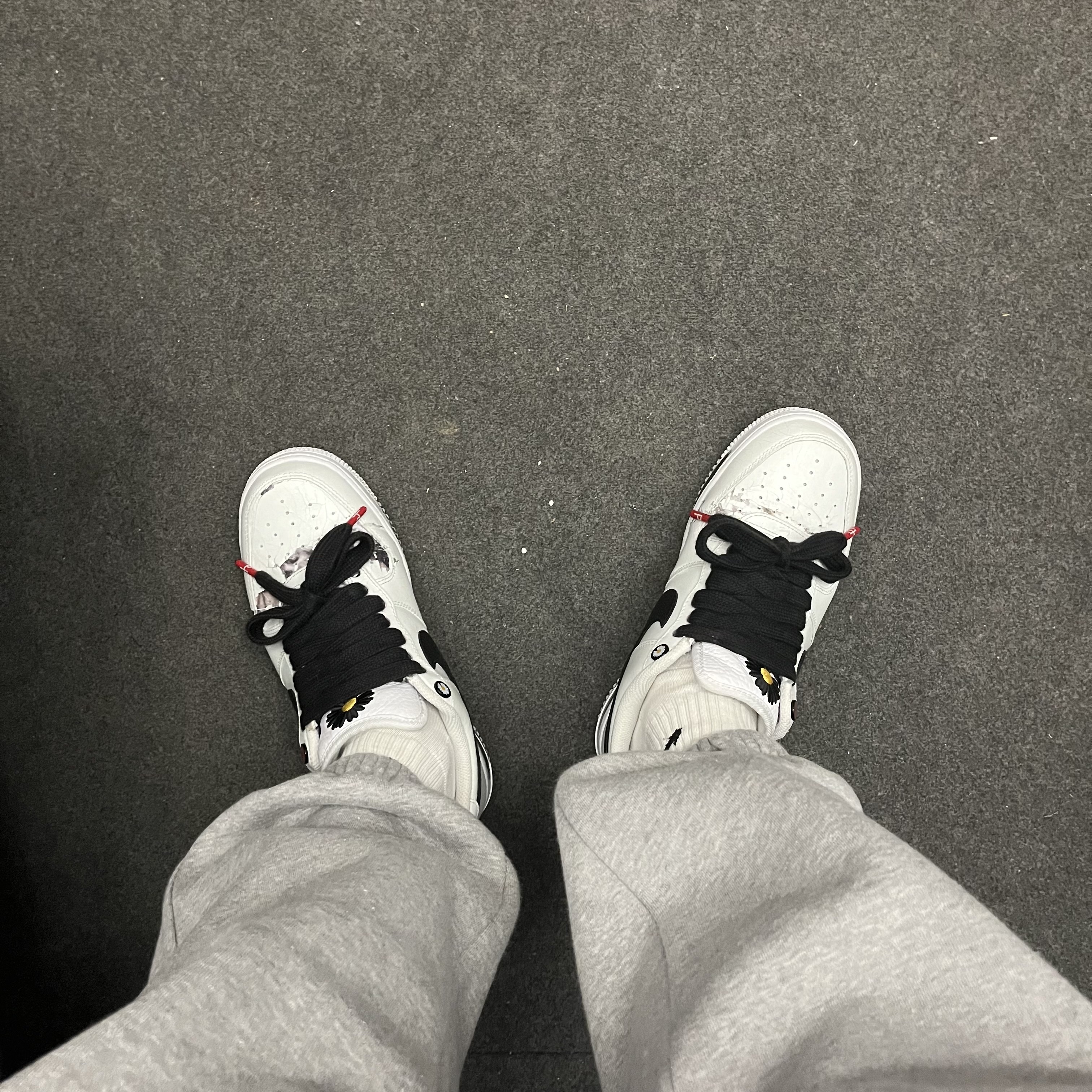 Nike x Peaceminusone Air Force 1 Low Para-Noise 2.0 착용 스타일